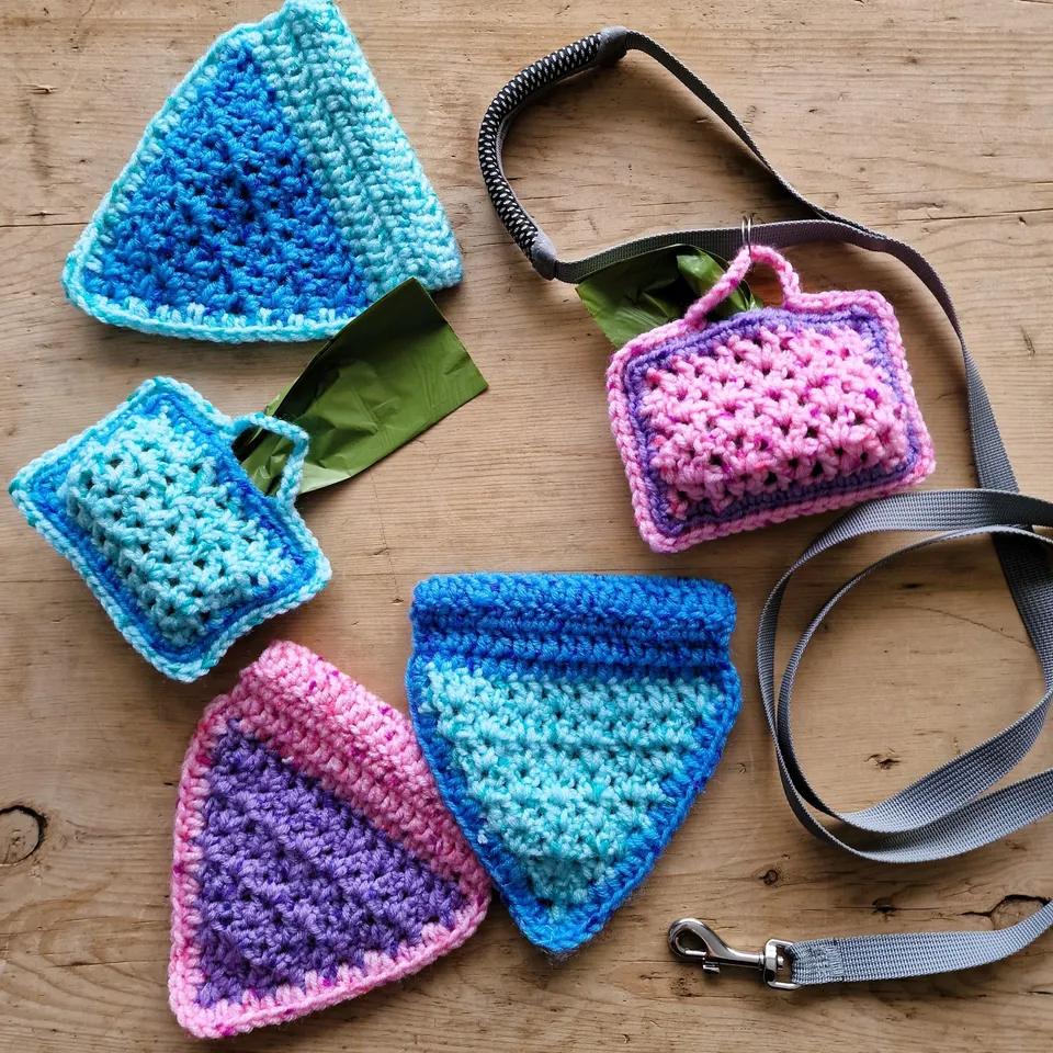 hobbii-alfie-bandana-h-kelanleitung-pdf-hund-blau-pink image 1
