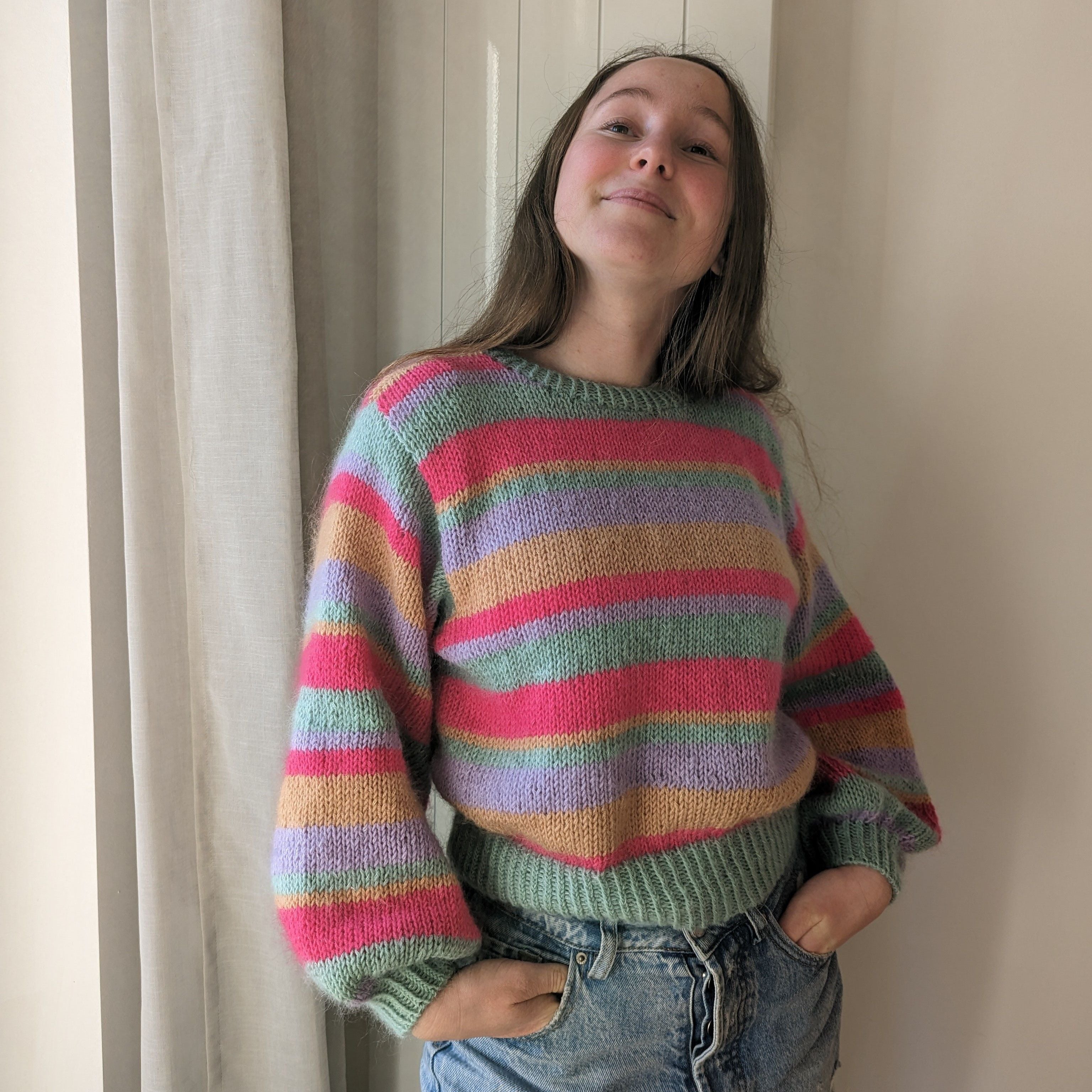 hobbii-anleitungen-stripie-strickanleitung-pullover-oversized image 3