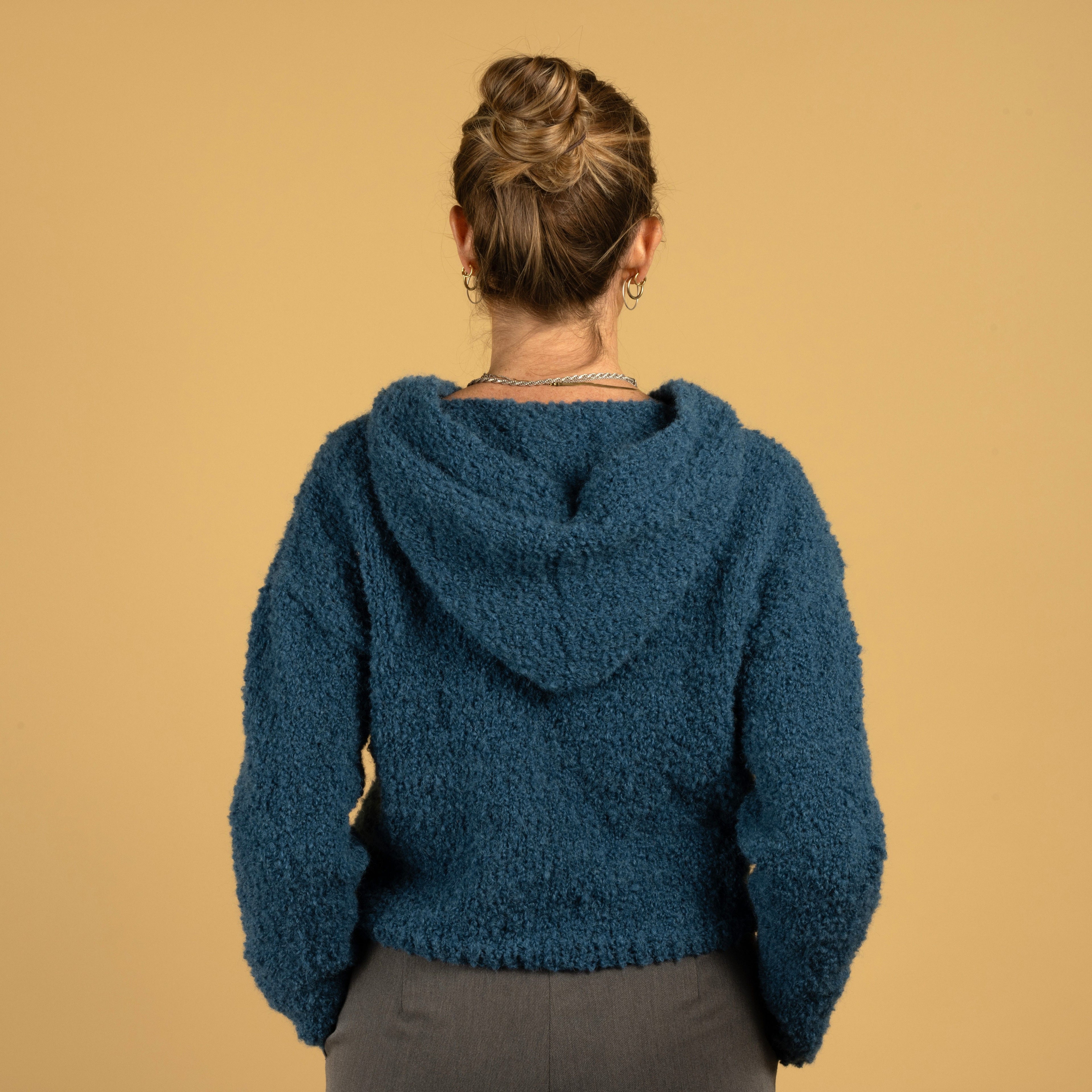 hobbii-fuzzy-hoodie-strickanleitung-gr-en-s-l-weiter-schnitt image 4