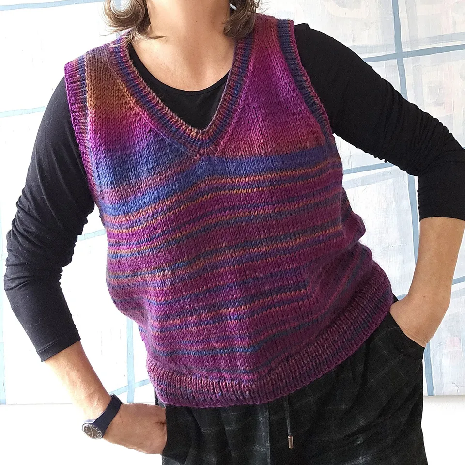 hobbii-alma-pullunder-strickanleitung-xxs-2xl-wool-print image 1