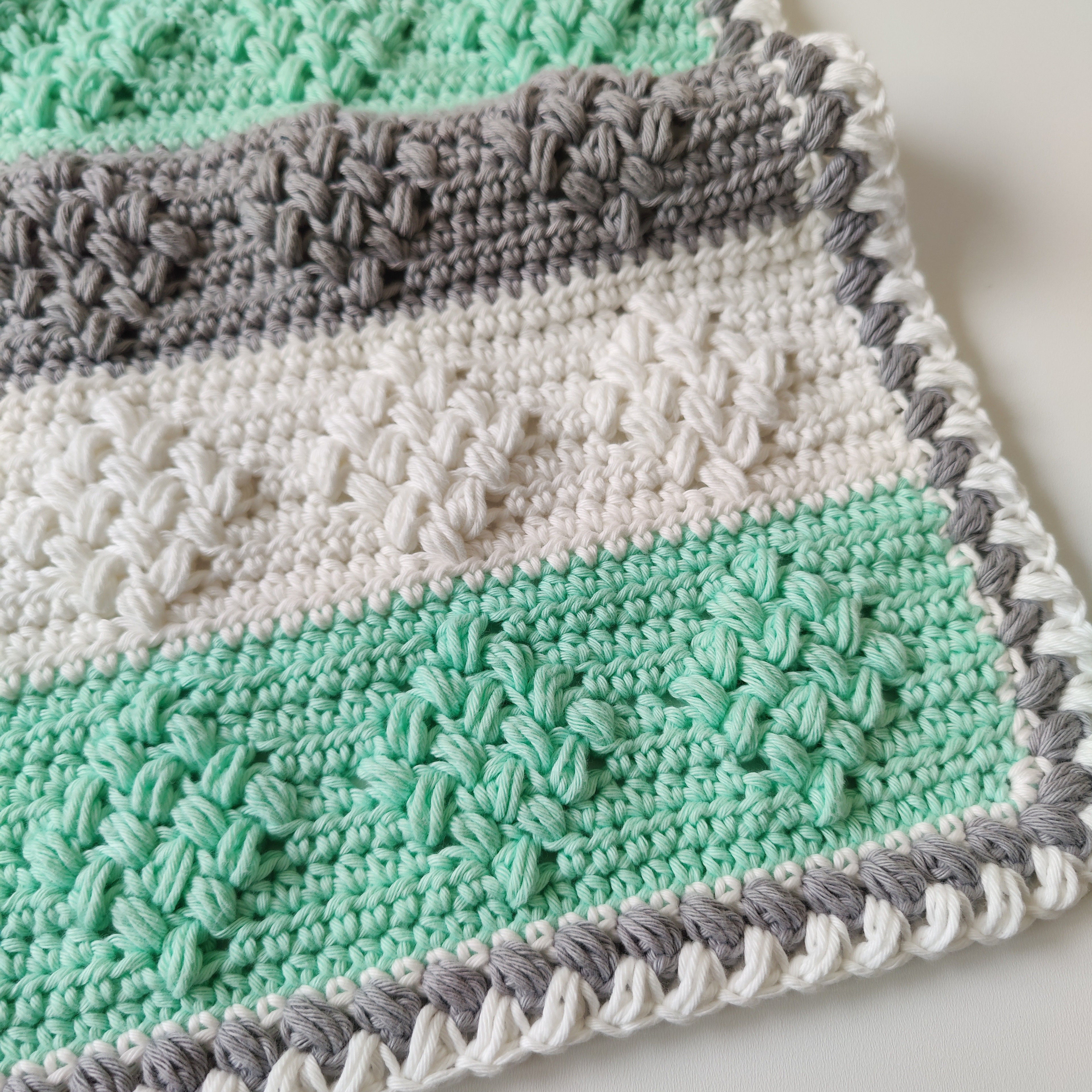 hobbii-anleitungen-diamond-bobble-decke-h-kelanleitung-95x110 image 4