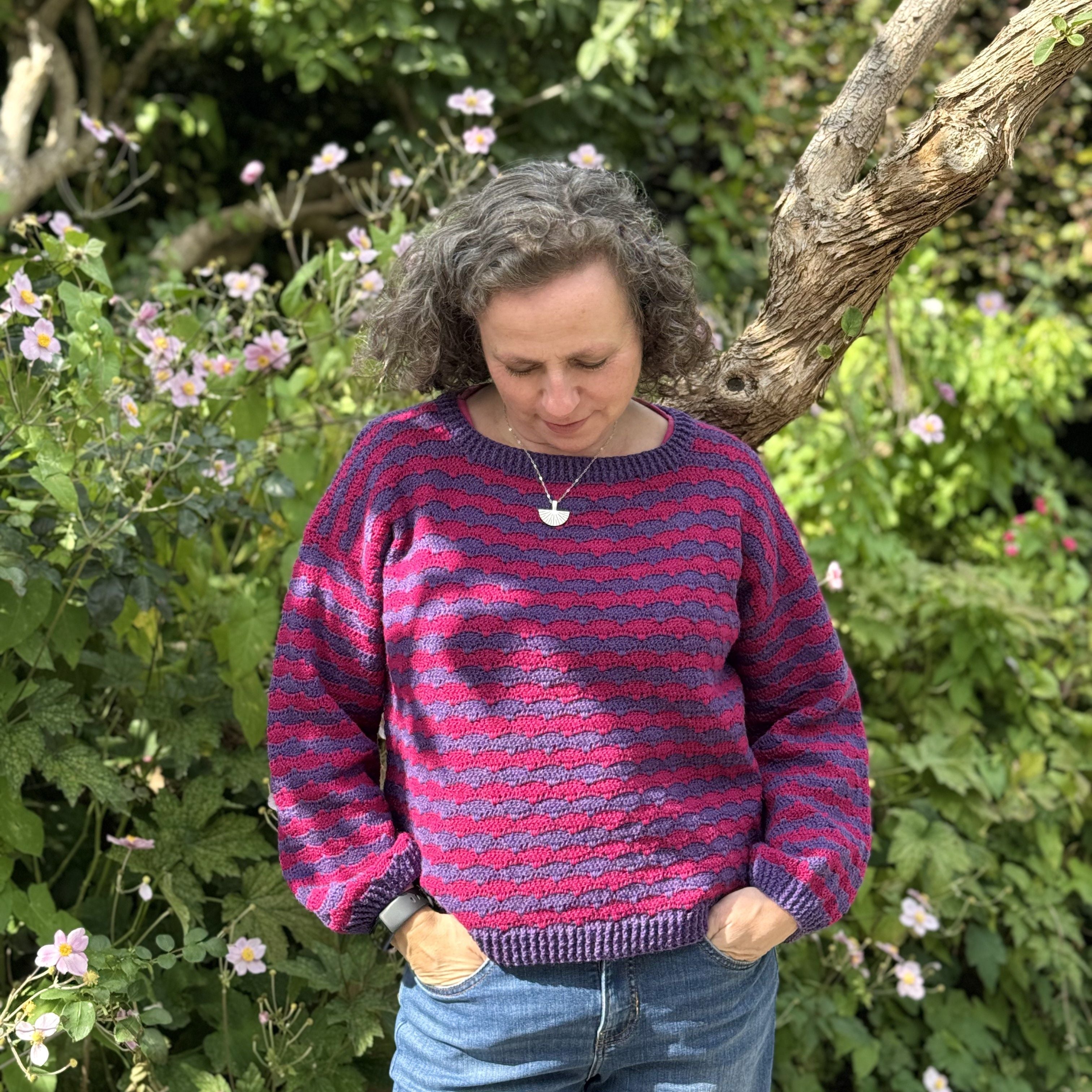 hobbii-purple-magenta-pullover-h-kelanleitung-zweifarbig image 4
