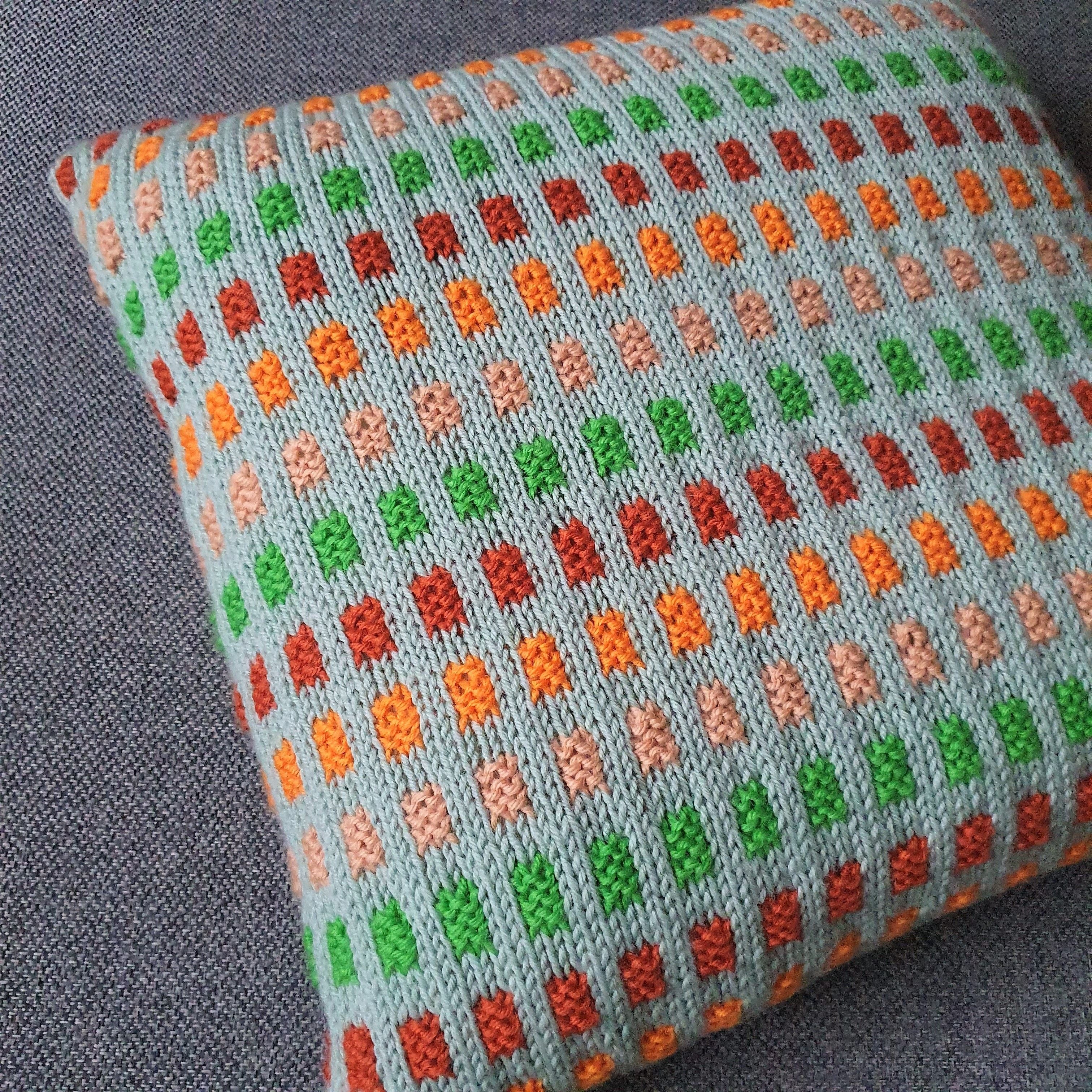 hobbii-anleitungen-liya-strickanleitung-kissen-42x42 image 1