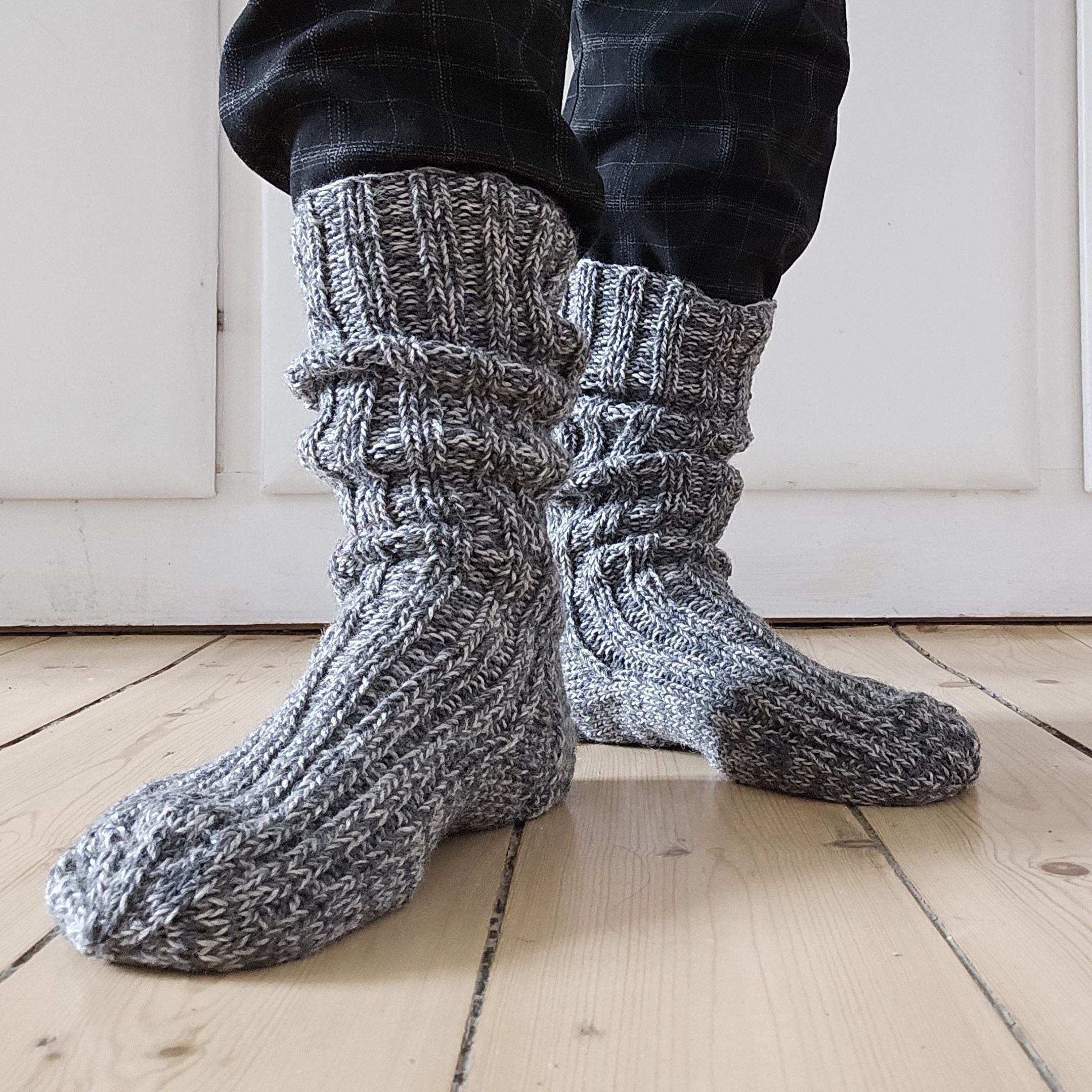 hobbii-folmer-dicke-wollsocken-strickanleitung-39-46 image 4