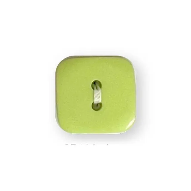 king-cole-haberdashery-knopf-eckig-lime-36-ligne image 1
