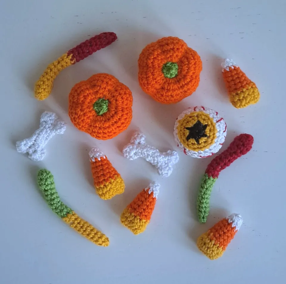 hobbii-anleitungen-halloween-s-igkeiten-h-kelanleitung-k-rbis image 1