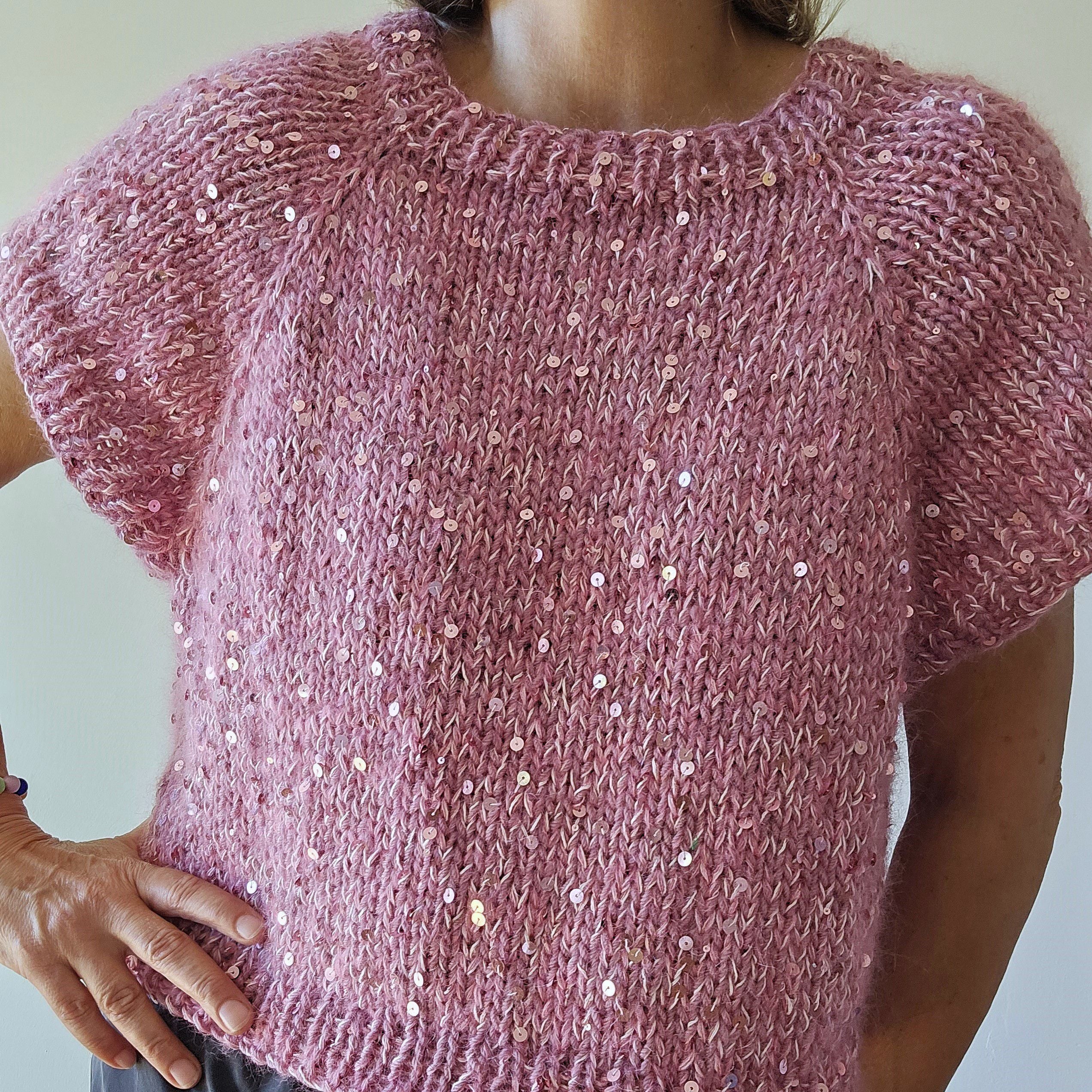 hobbii-louisa-pullunder-strickanleitung-xs-xxl-pailletten image 3
