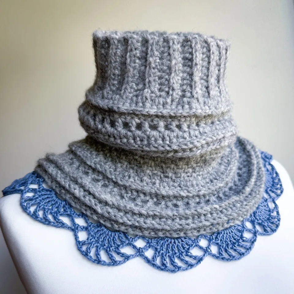 hobbii-dafna-schalkragen-h-kelanleitung-one-size-spitze image 1