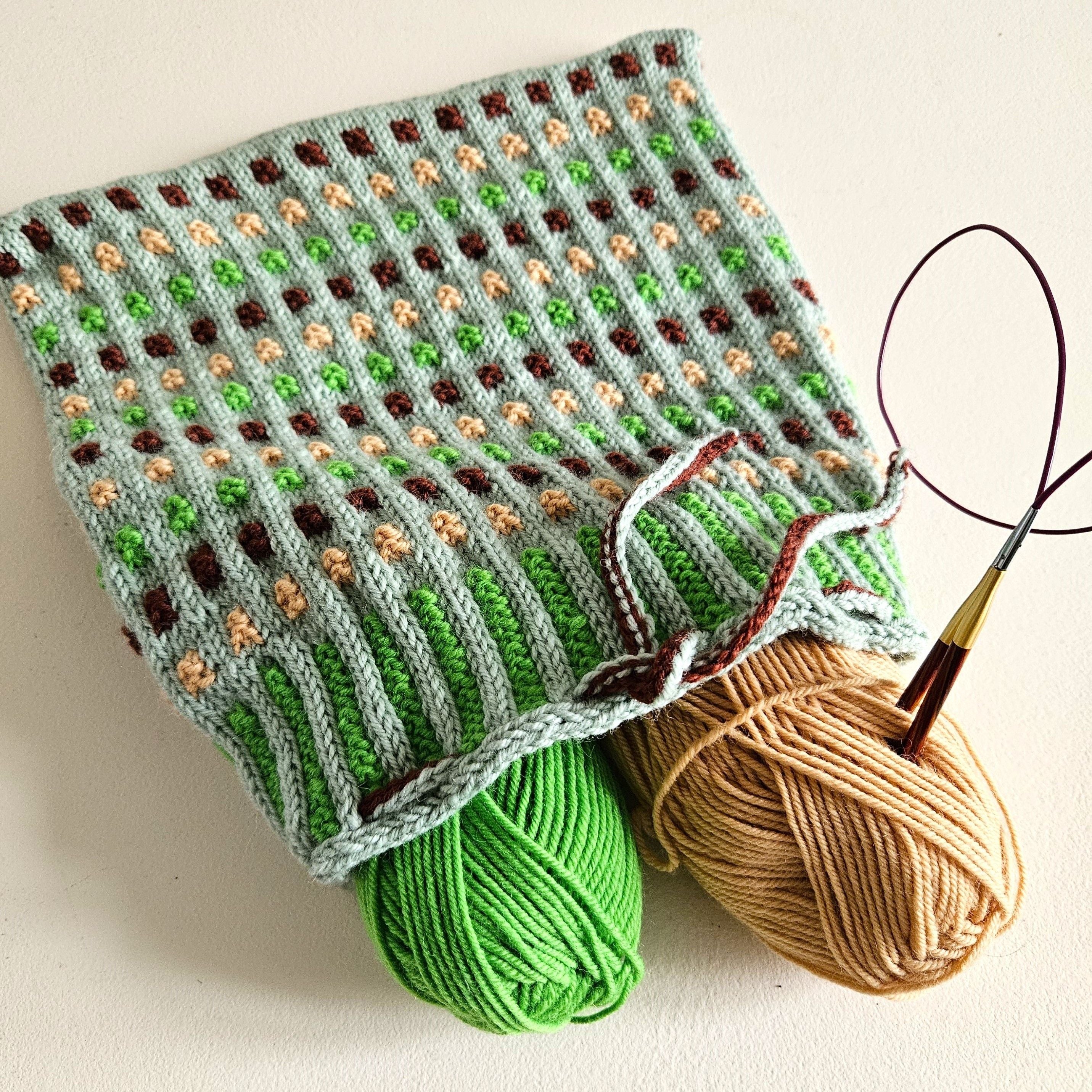 hobbii-mosaik-projektbeutel-strickanleitung-s-w-rfelmuster image 3
