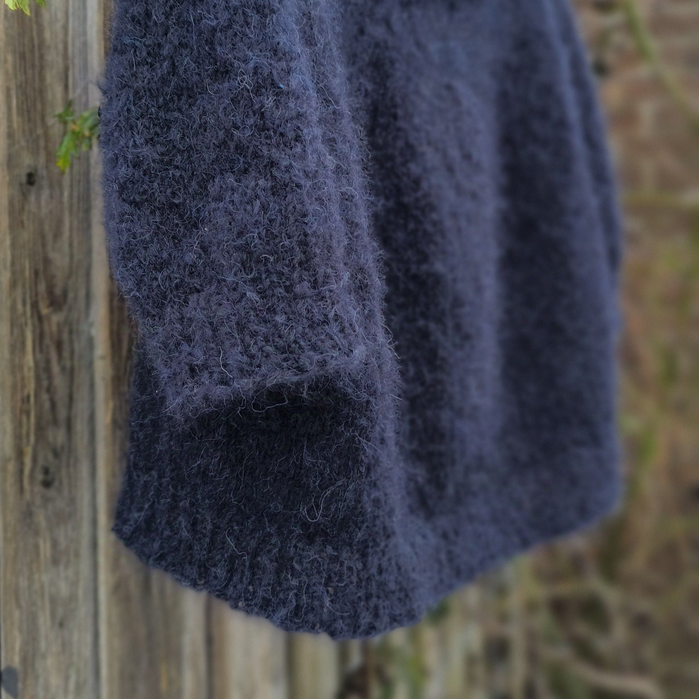 hobbii-suri-pullover-strickanleitung-oversize-rundpasse image 5