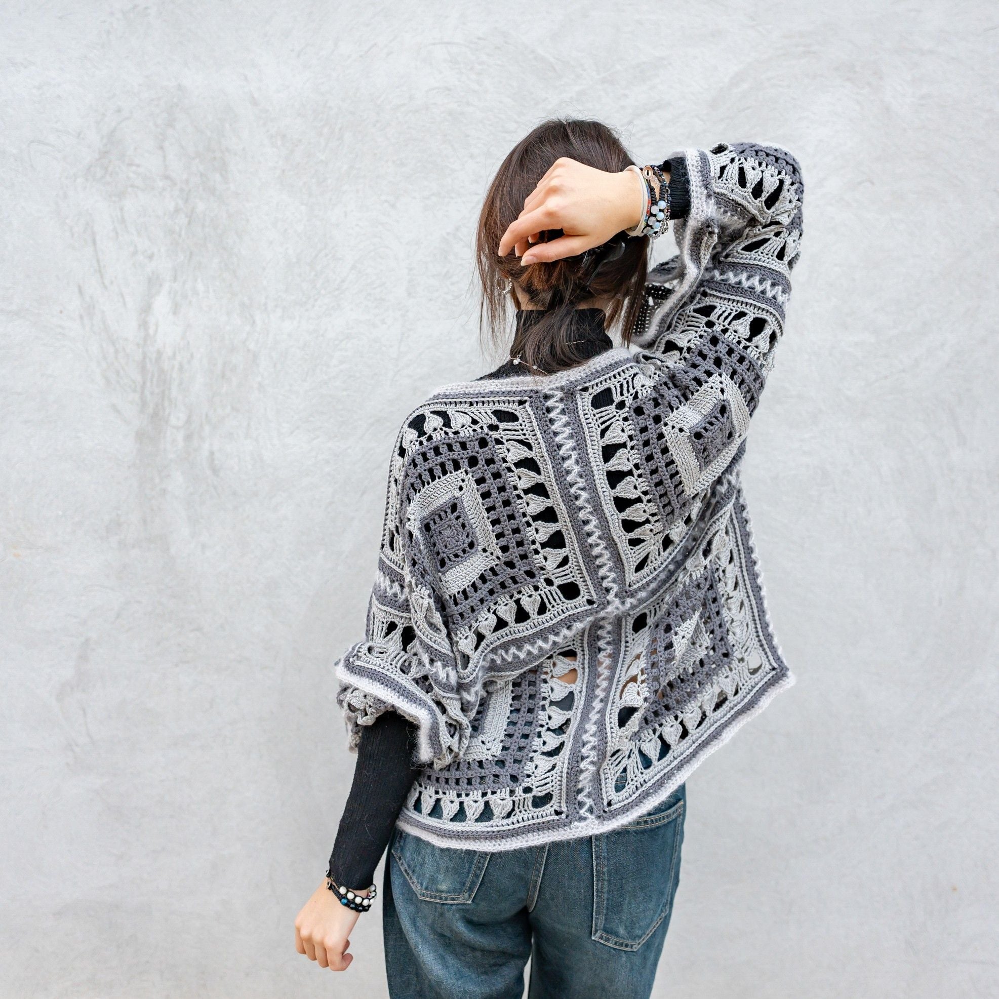 hobbii-anleitungen-lace-embrace-pullover-h-kelanleitung-oversize image 5