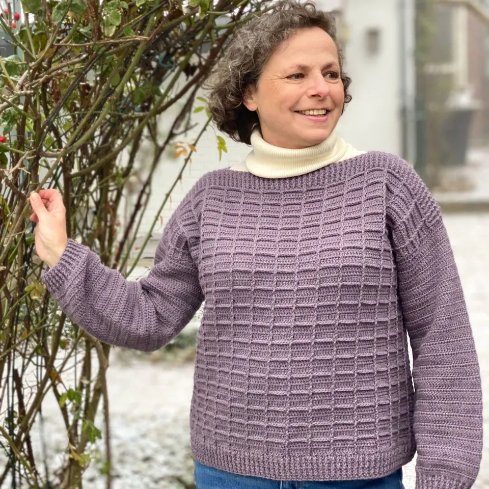 hobbii-anleitungen-highland-blocks-pullover-h-kelanleitung-xs-3xl-pdf image 1