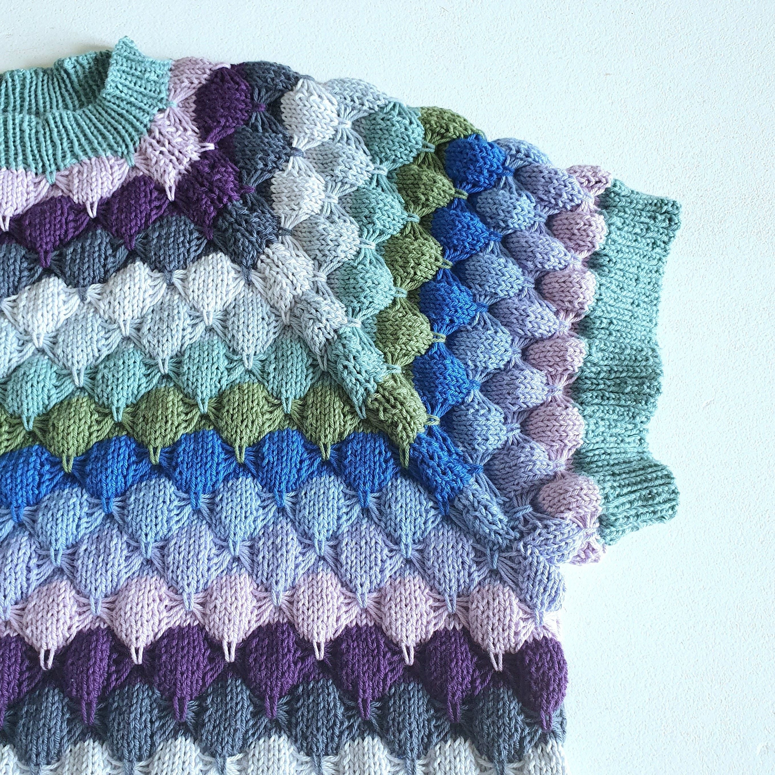 hobbii-sommerbobler-t-shirt-strickanleitung-pdf-reliefmuster image 5