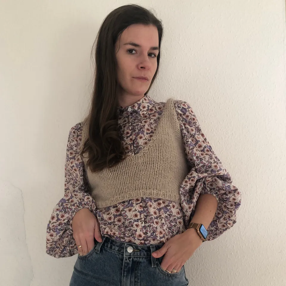hobbii-anleitungen-go-girl-crop-top-strickanleitung-xs-3xl-kurz image 1