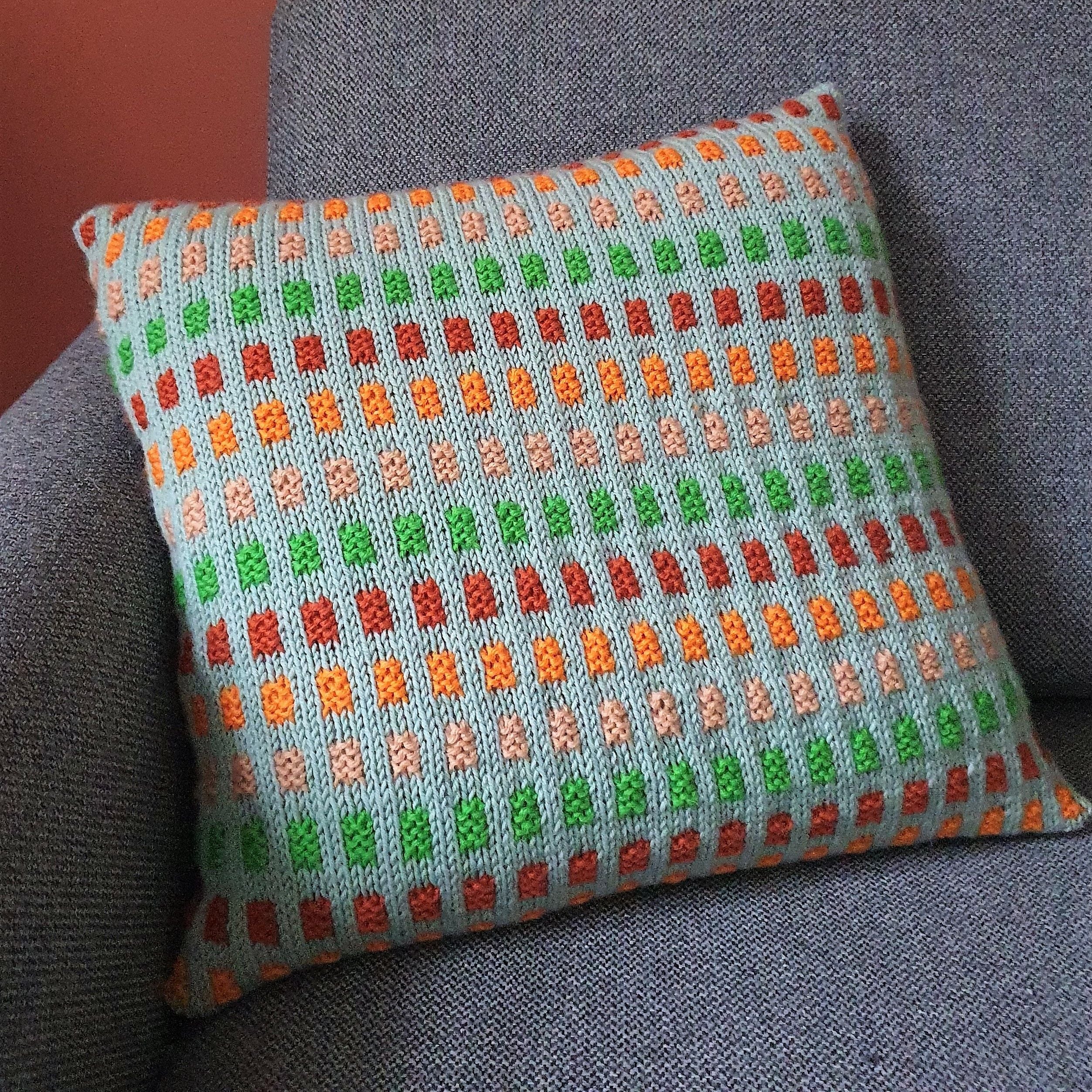 hobbii-anleitungen-liya-strickanleitung-kissen-42x42 image 3