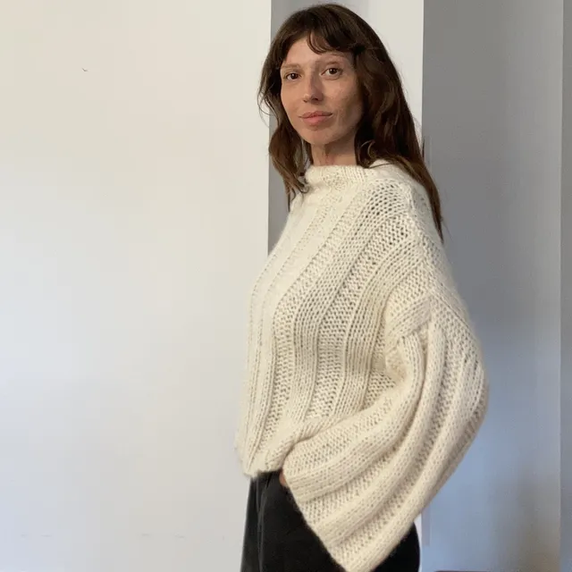 hobbii-mochi-pullover-strickanleitung-m-l-rippenmuster image 1