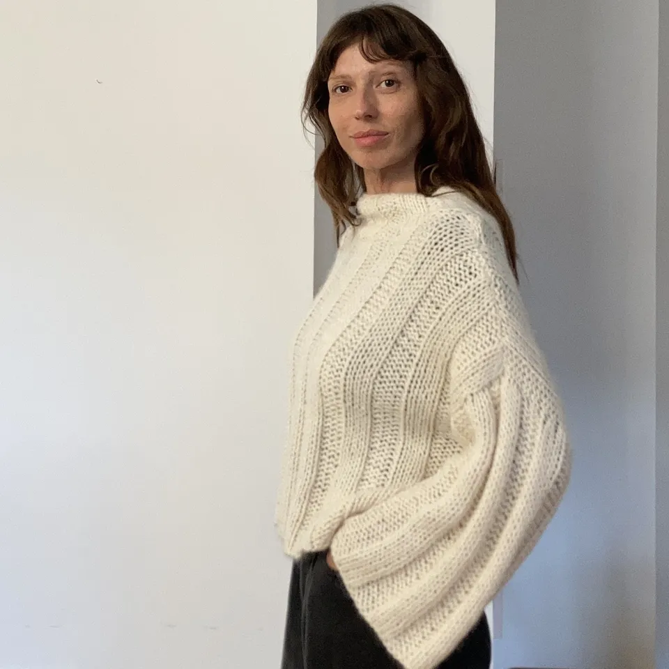hobbii-mochi-pullover-strickanleitung-m-l-rippenmuster image 1