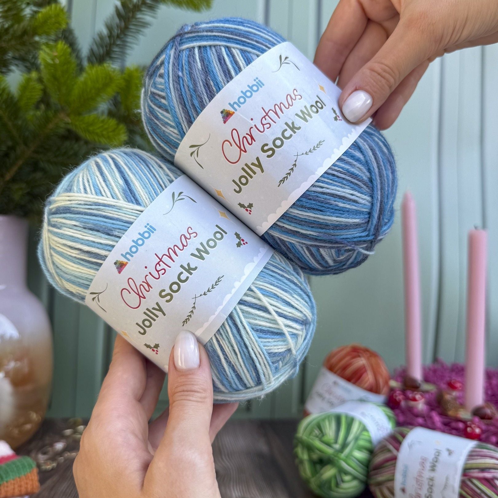 hobbii-garn-jolly-sock-wool-sockenwolle-classic-christmas-410m image 3