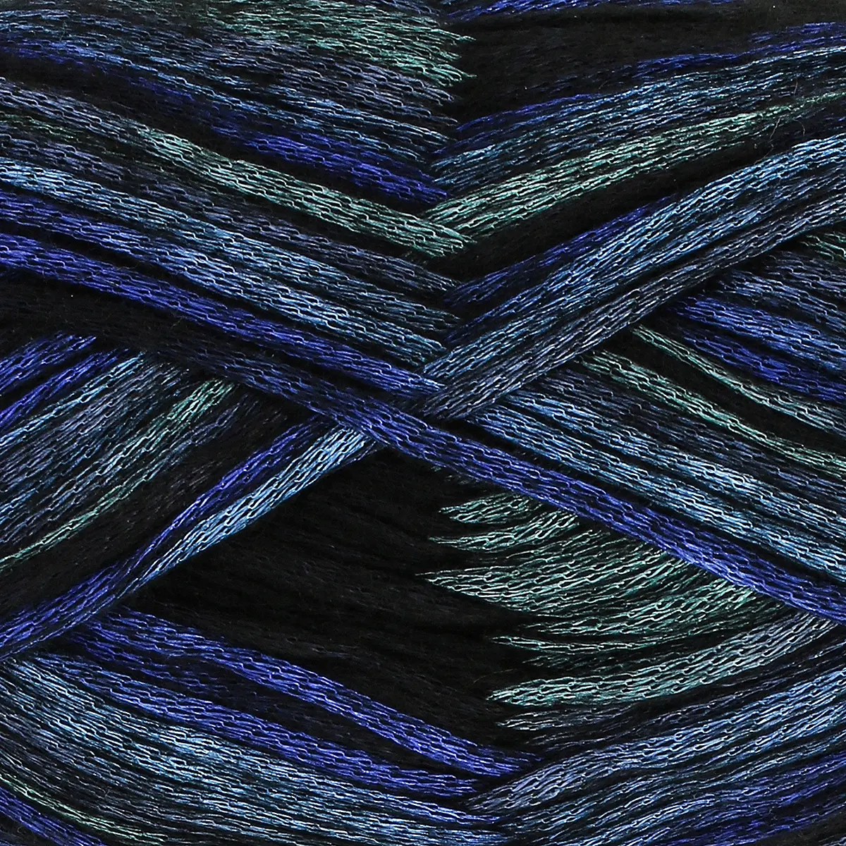 king-cole-firefly-aran-strickgarn-nylon-schimmernd image 7