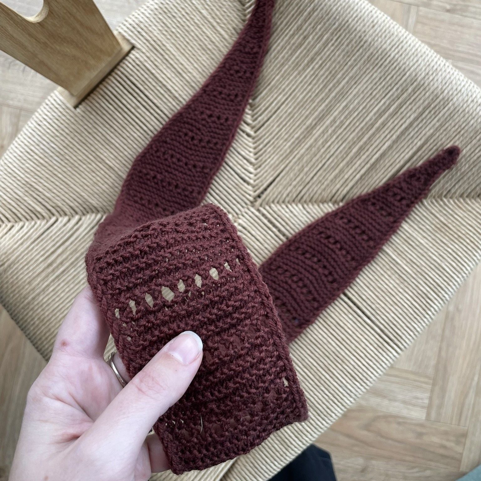 hobbii-anleitungen-easy-spring-scarf-schal-strickanleitung-120-cm image 3