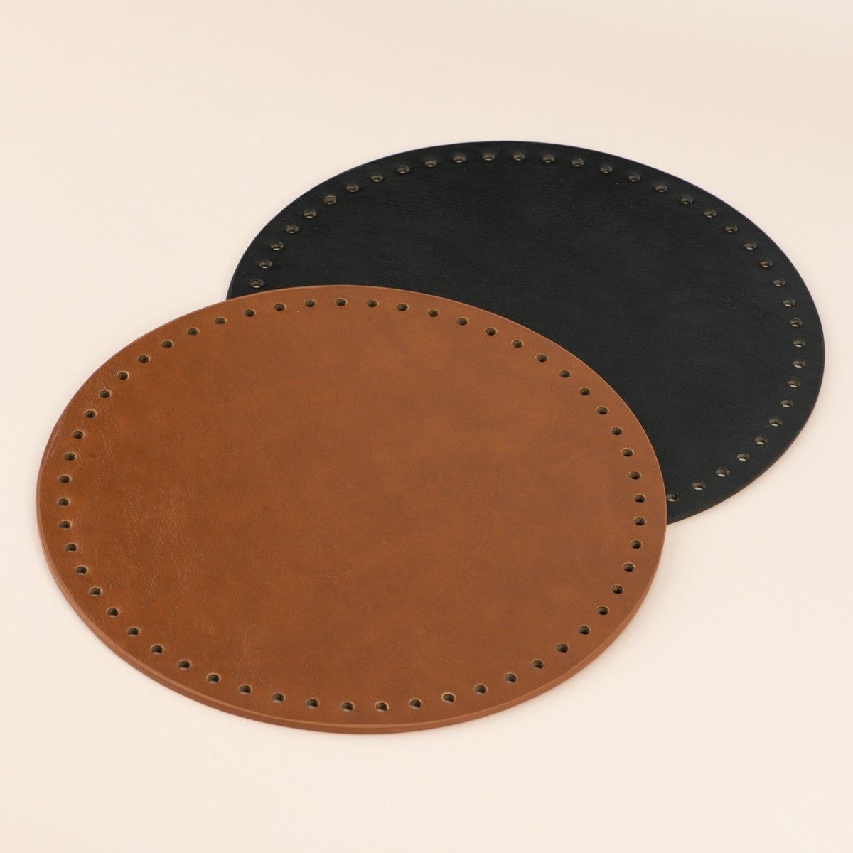 hobbii-taschenboden-rund-25-cm-schwarz-pu-leder image 2