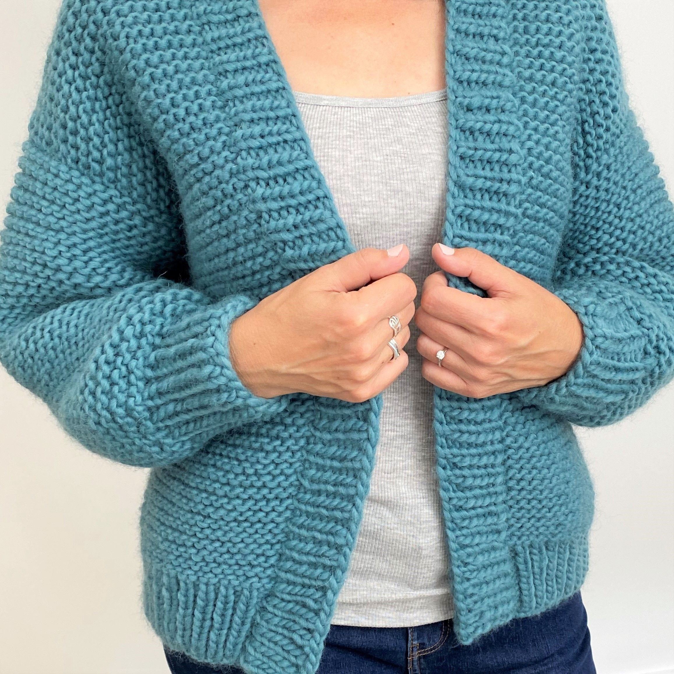 hobbii-anleitungen-loopy-puffy-cardigan-strickanleitung-m-l-oversize image 4