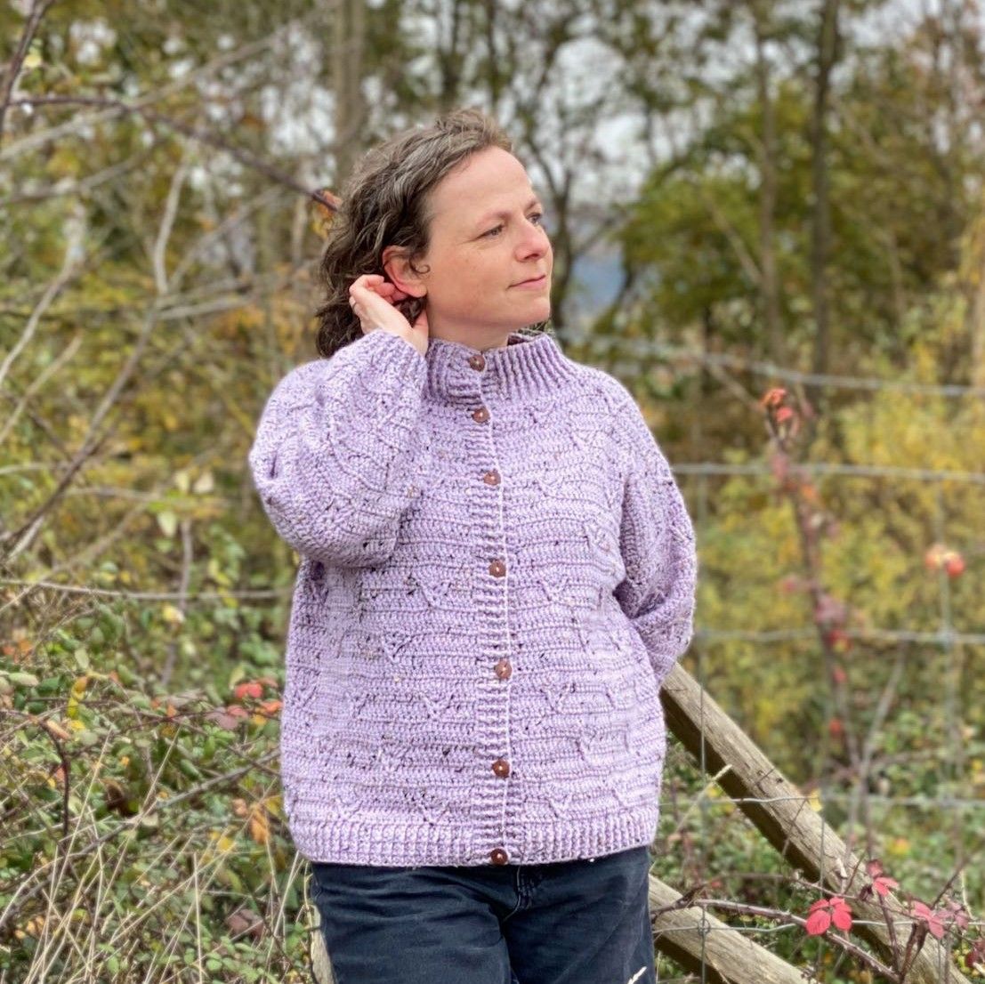 hobbii-anleitungen-wisteria-cardigan-h-kelanleitung-oversize-gr-m image 1