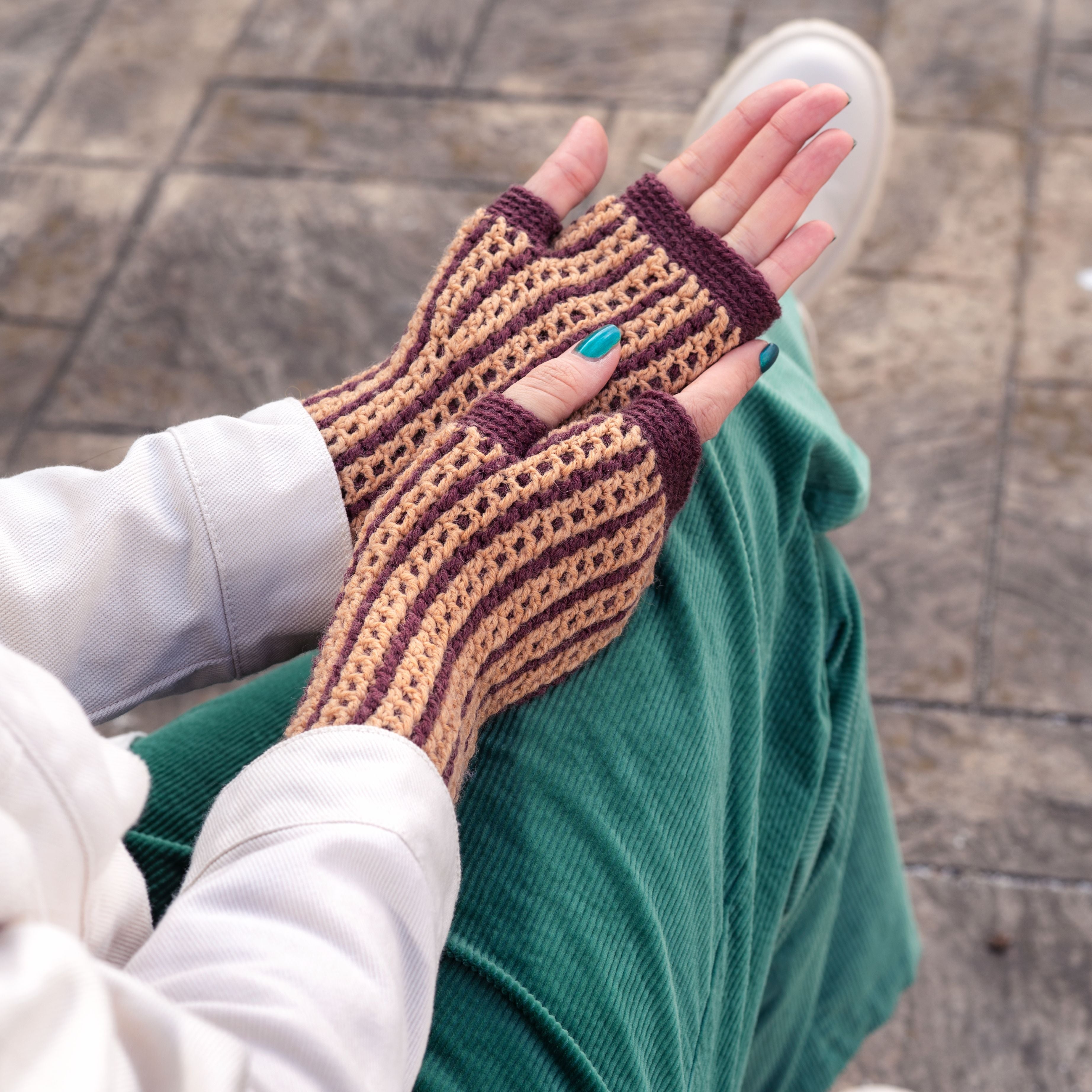hobbii-anleitungen-kaleidoskope-fingerlose-handschuhe-pdf image 7