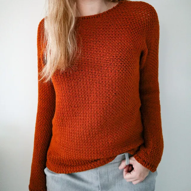 hobbii-chestnut-pullover-strickanleitung-pdf-perlmuster image 1