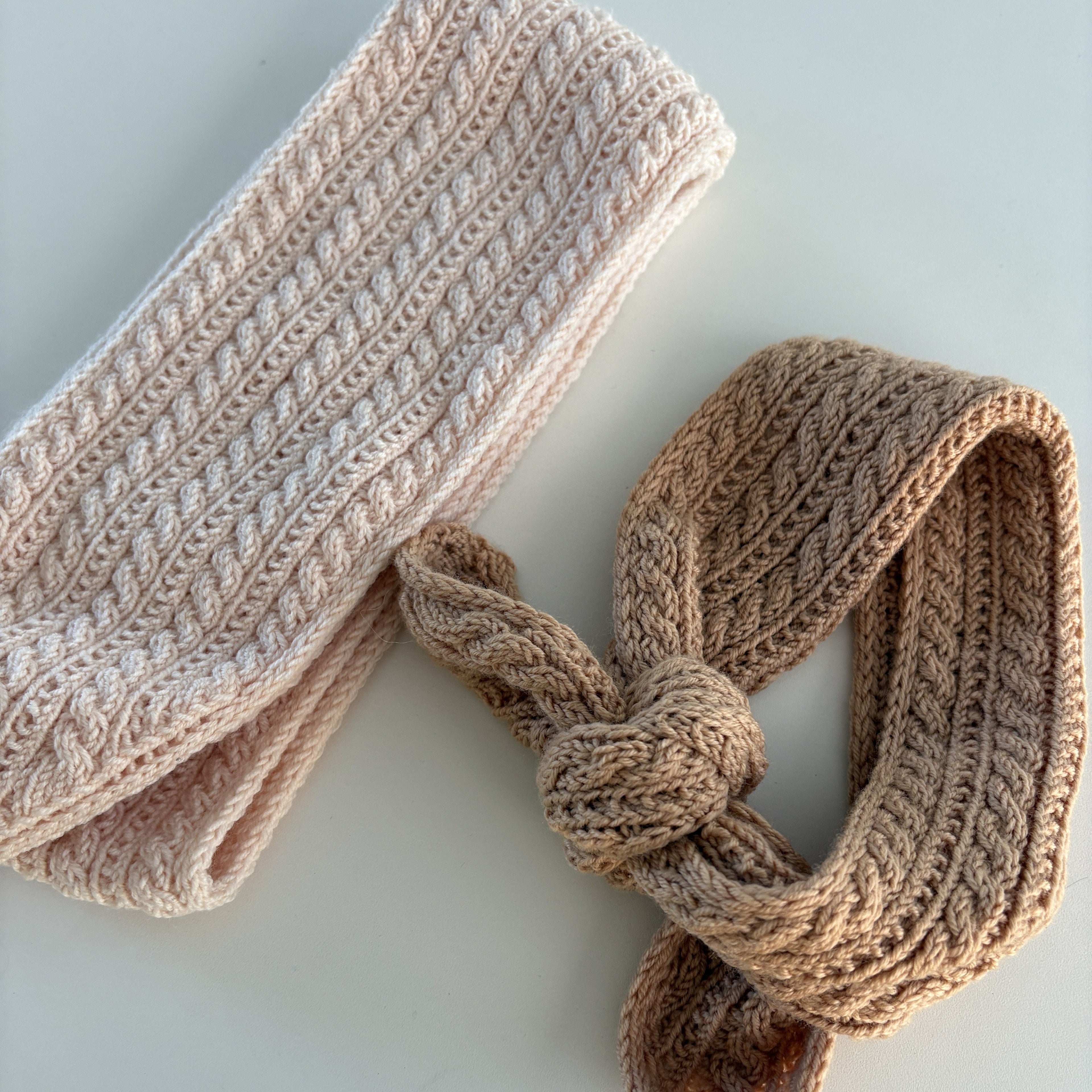 hobbii-ivy-twist-scarf-schal-strickanleitung-2-gr-en image 2