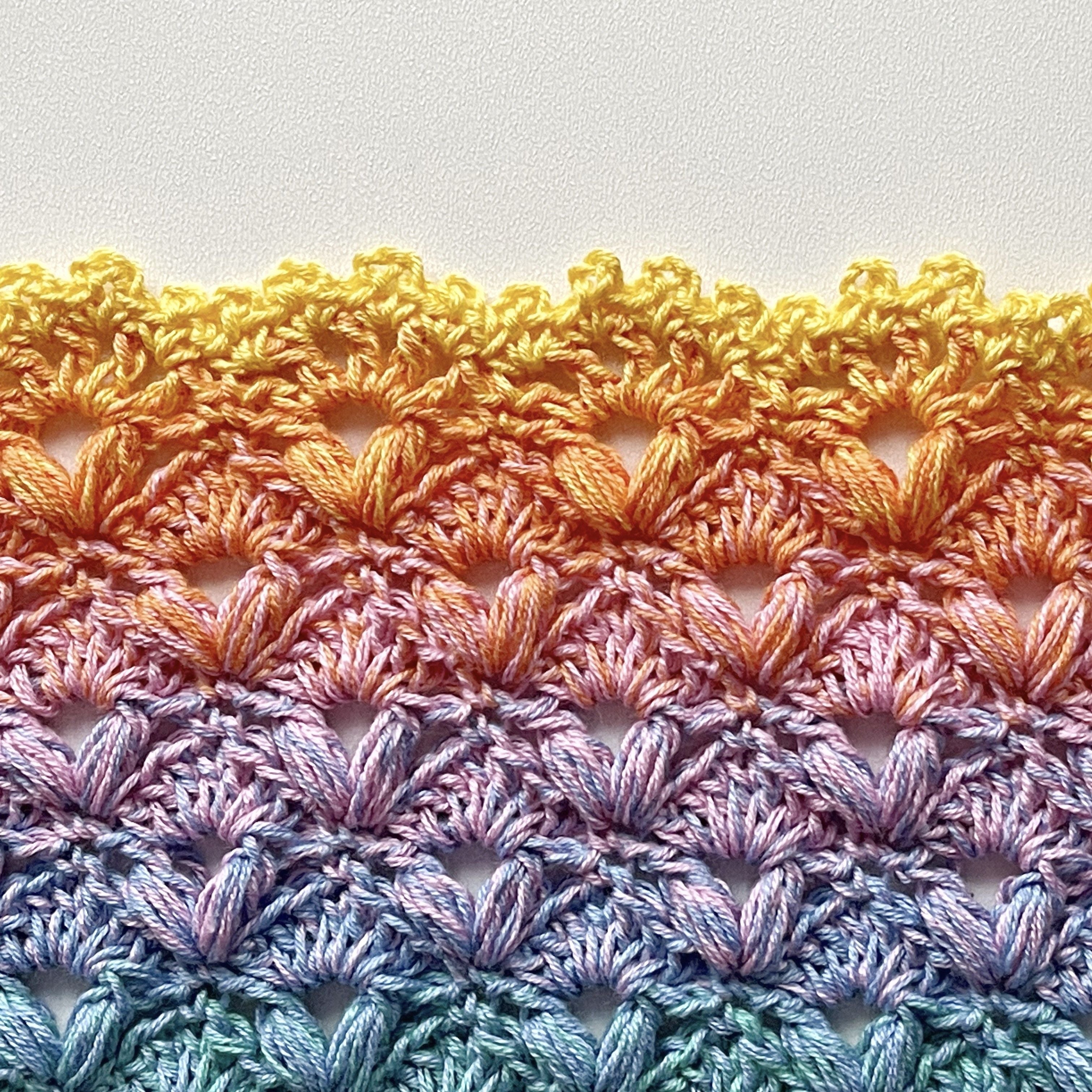 hobbii-anleitungen-aina-babydecke-strickanleitung-104x104-cm-pdf image 4