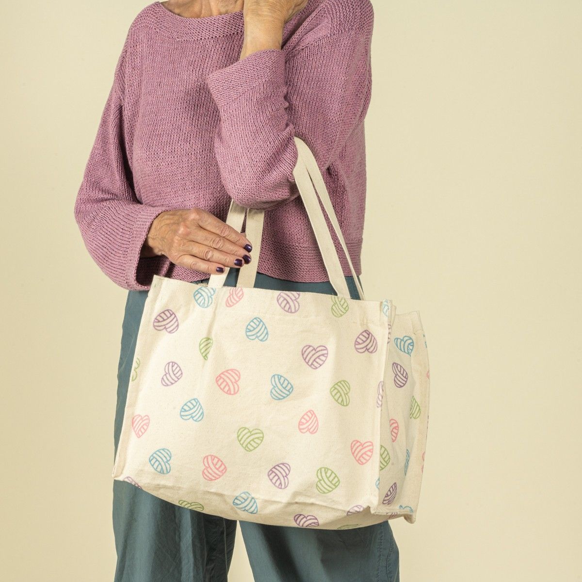 hobbii-zubeh-r-canvas-shopper-kordel-hearts-baumwolle image 4