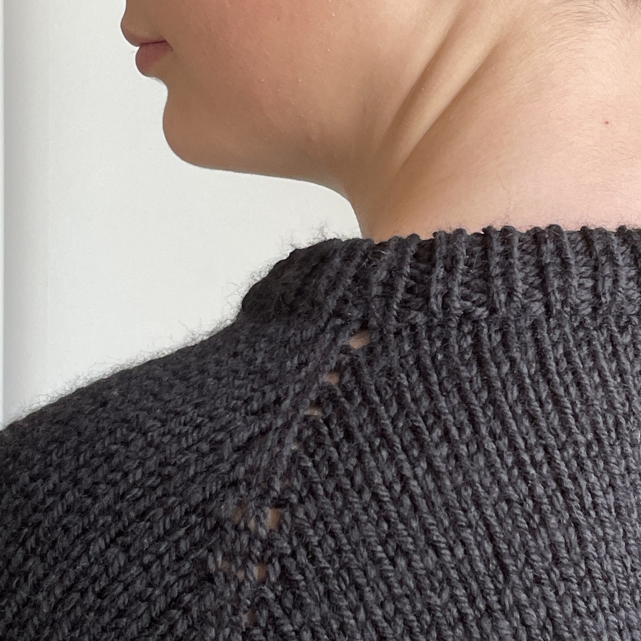 hobbii-elliot-pullover-strickanleitung-gr-e-m image 2