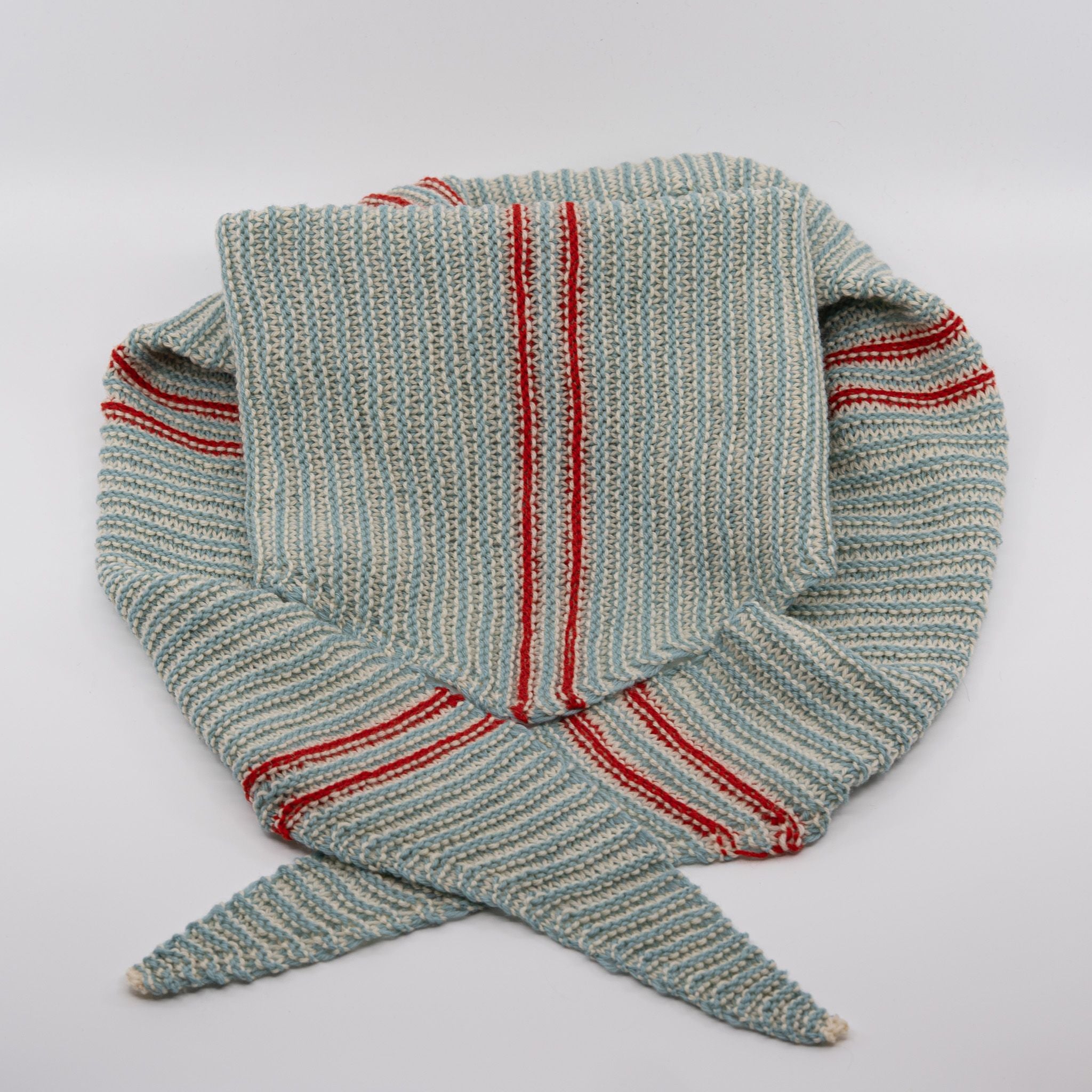 hobbii-sisters-scarf-strickanleitung-schal-one-size-zweifarbig image 5