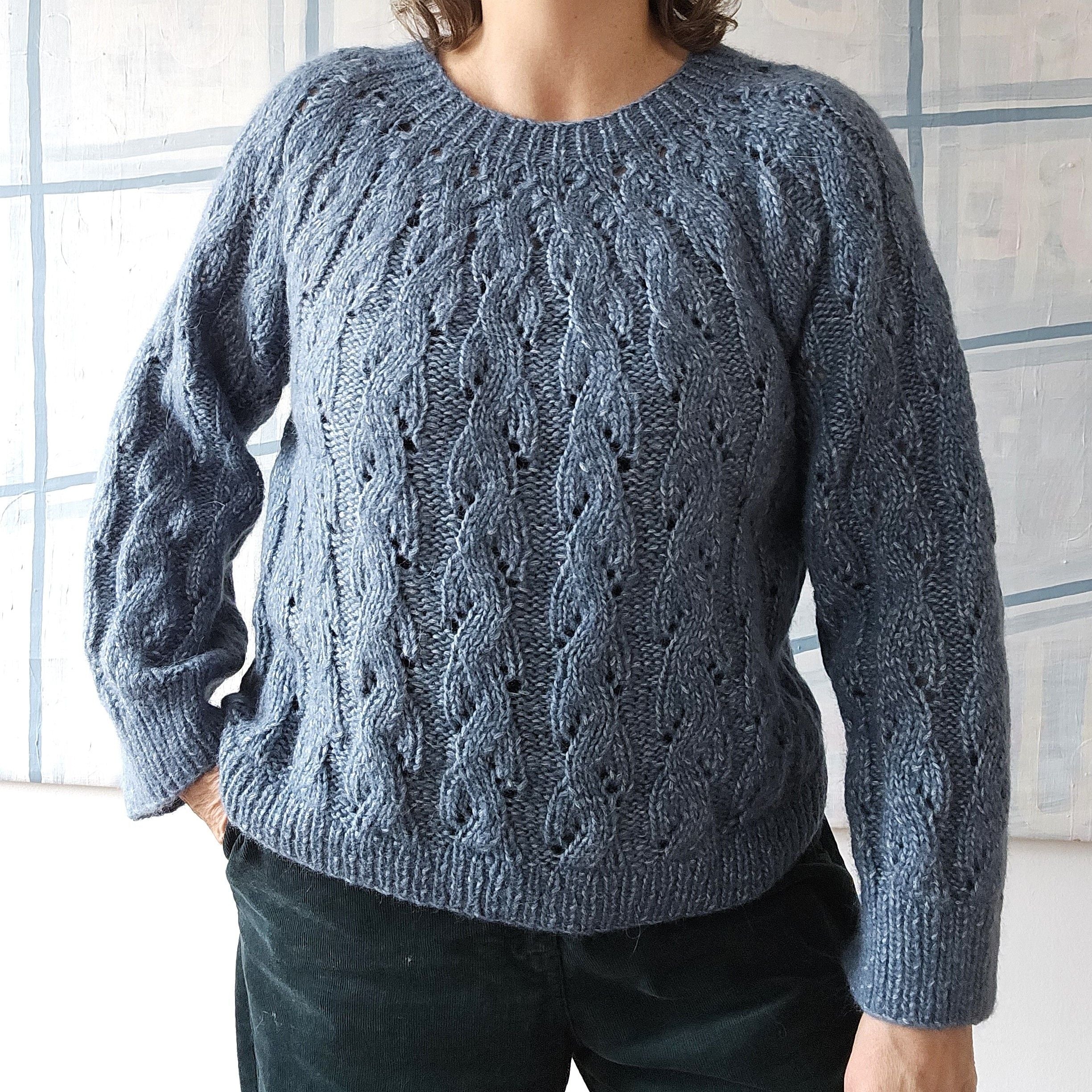 hobbii-bl-de-sving-pullover-strickanleitung-pdf-lochmuster image 2