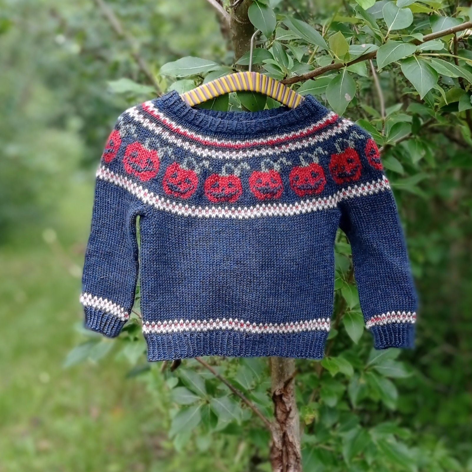 hobbii-pumpkins-kinderpullover-strickanleitung-1-12-j image 4