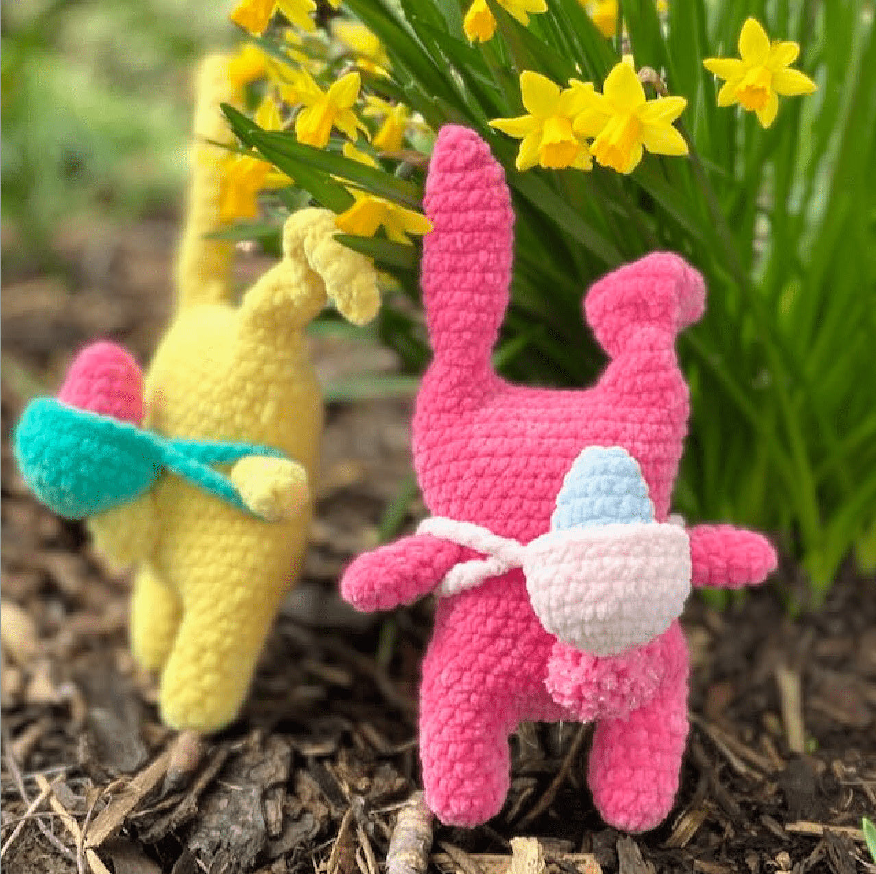 hobbii-anleitungen-easter-bunnies-h-kelanleitung-pdf-one-size image 3