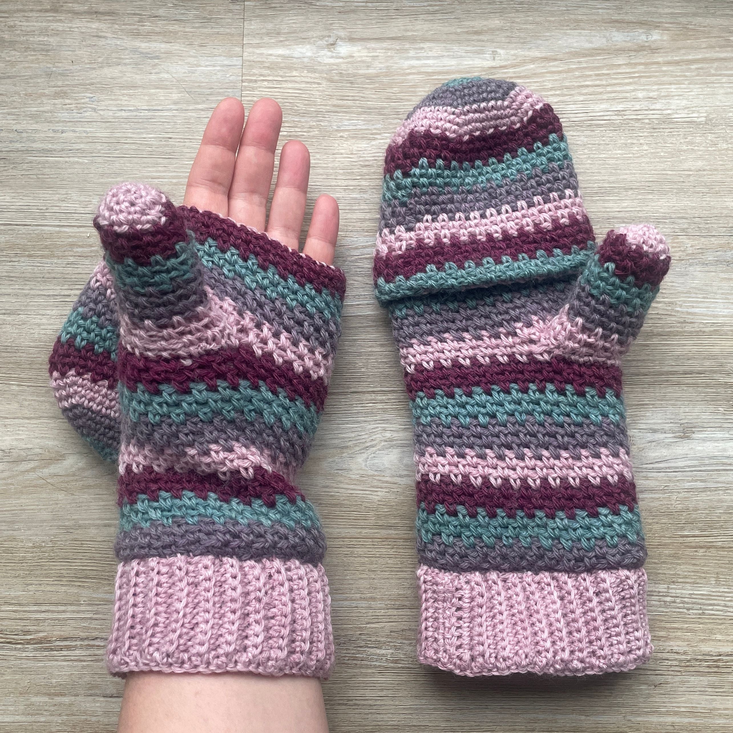 hobbii-anleitungen-andrea-handschuhe-strickanleitung-s-m-l-klappe image 3