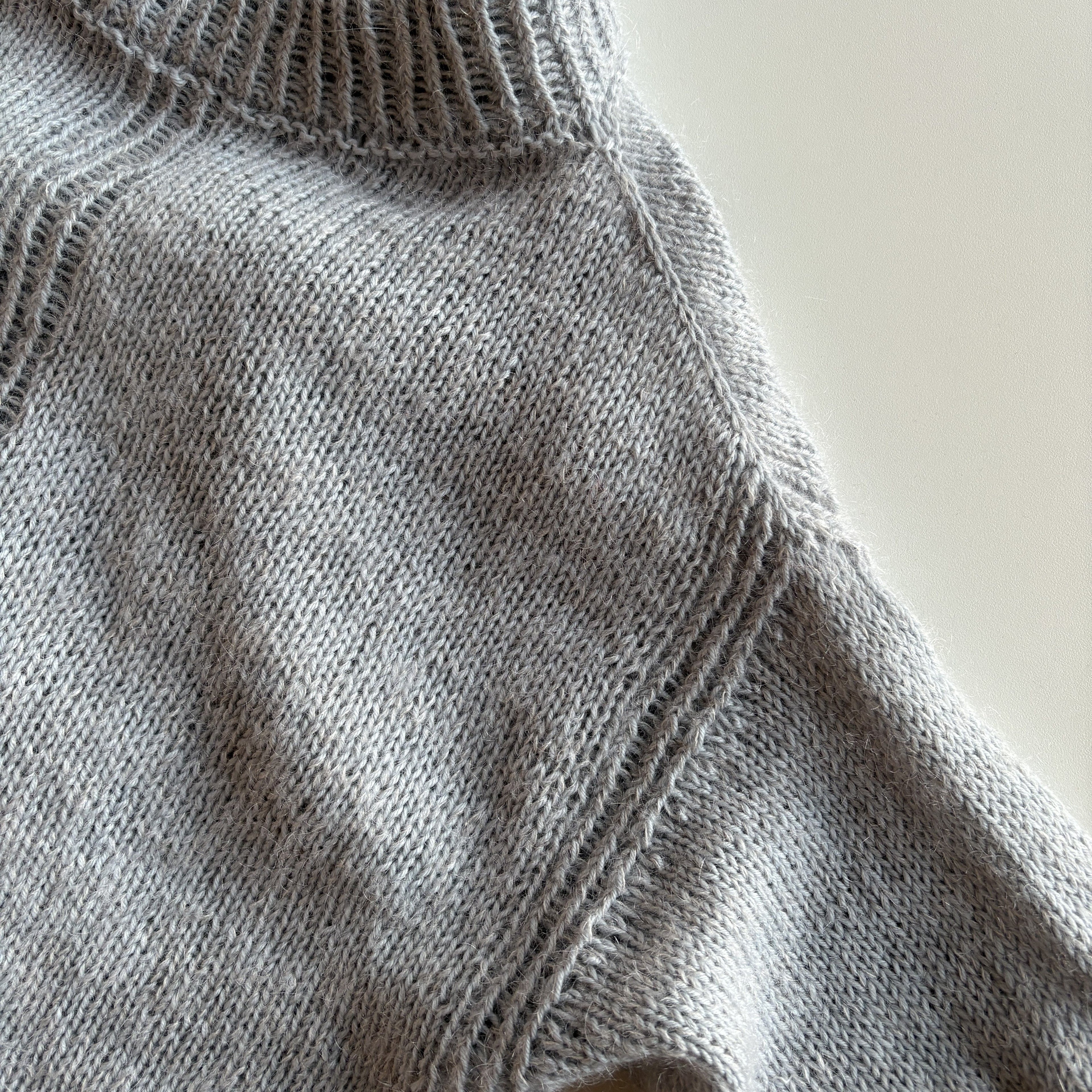 hobbii-mountain-ridge-strickanleitung-pullover-gr-m image 4