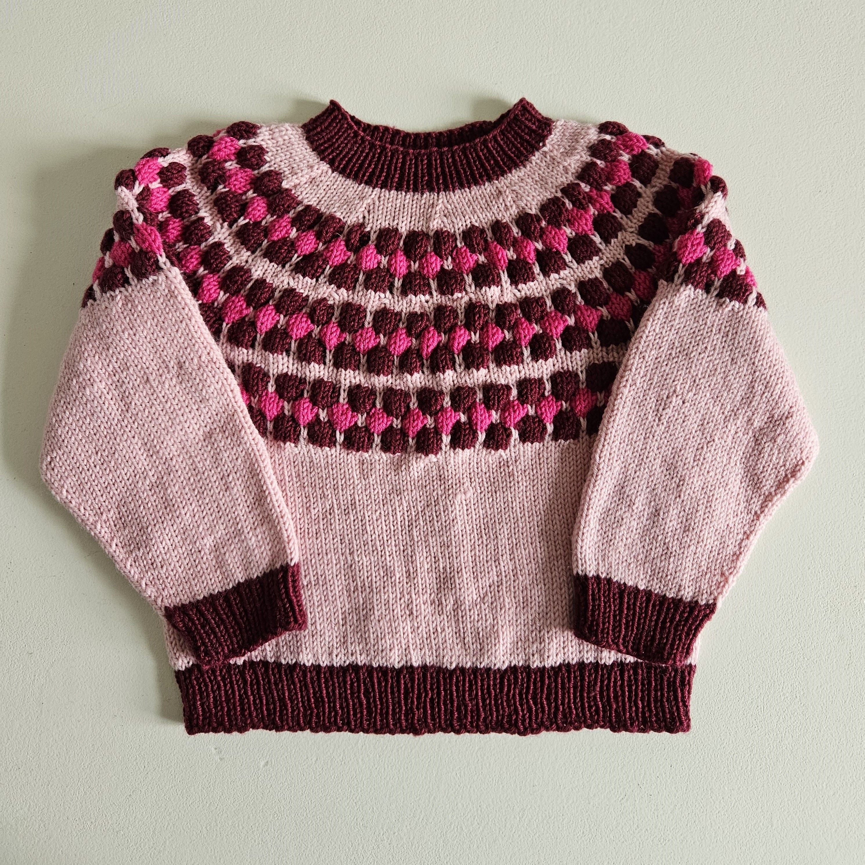 hobbii-letmatrosen-strickanleitung-kinderpullover-6-j-noppen image 5