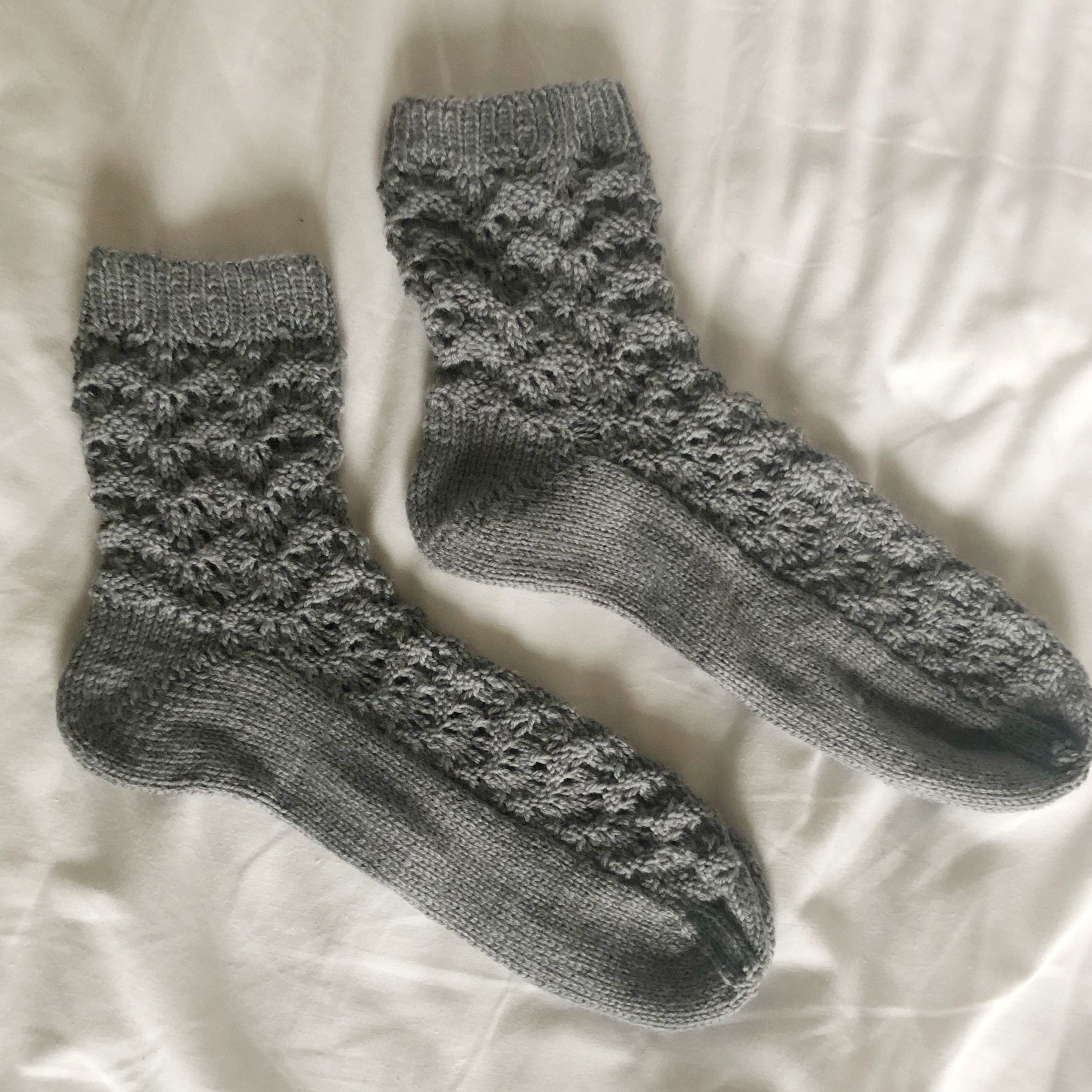 hobbii-spring-waves-socken-strickanleitung-eu-36-37 image 3