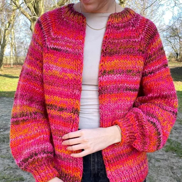 hobbii-ultra-easy-basic-cardigan-strickanleitung-xs-4xl image 1
