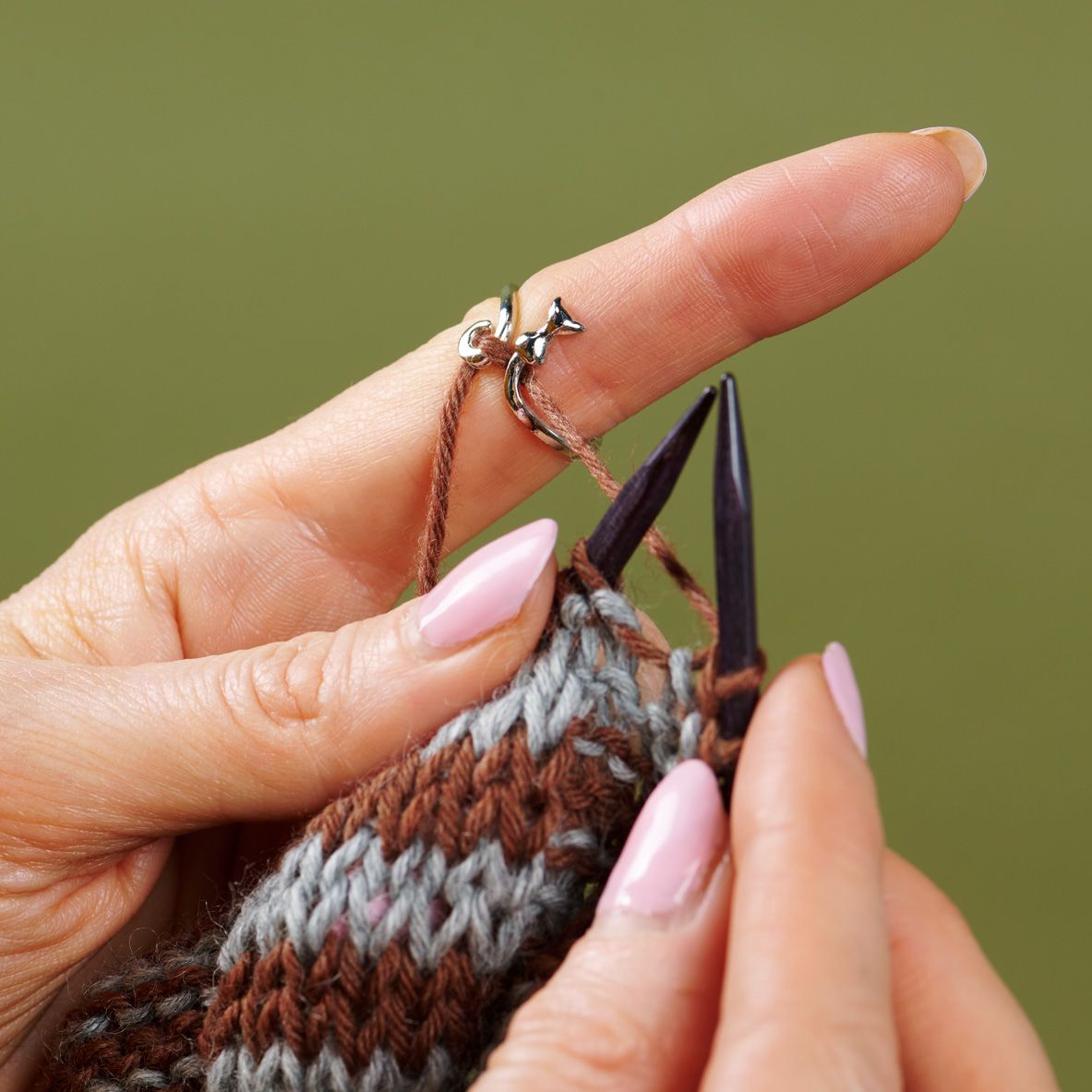 hobbii-strickringe-spannungsring-katze-verstellbar image 2