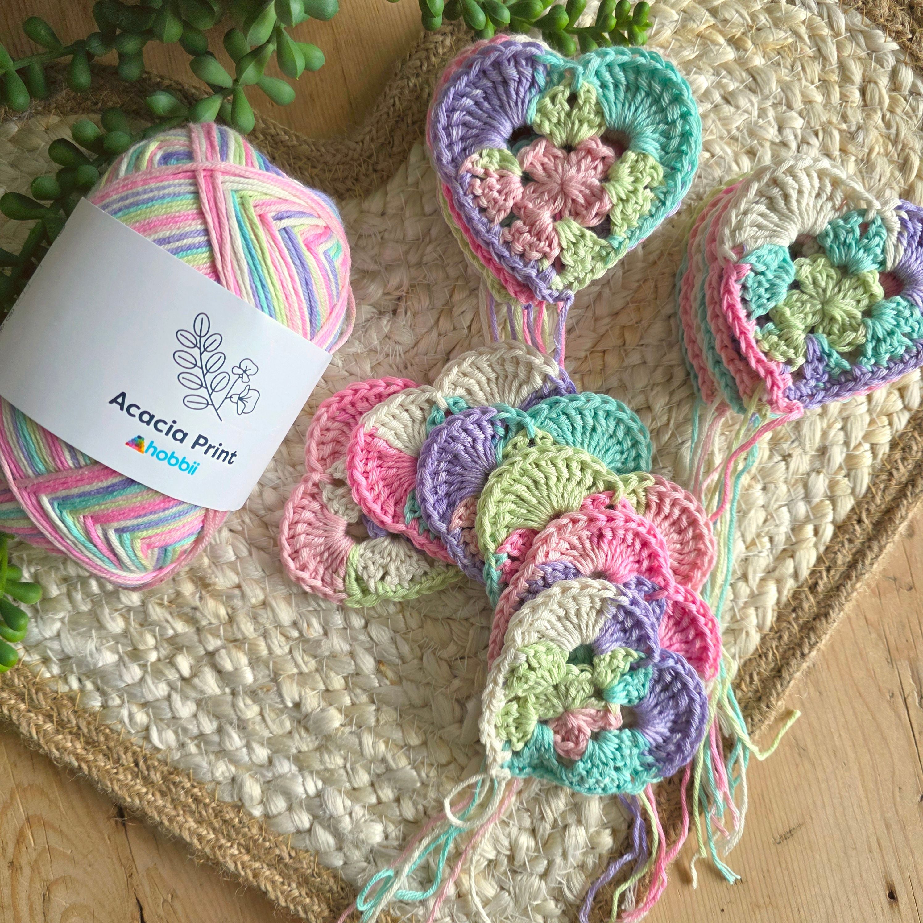 hobbii-blossom-hearts-babydecke-h-kelanleitung-70x70-herz image 2