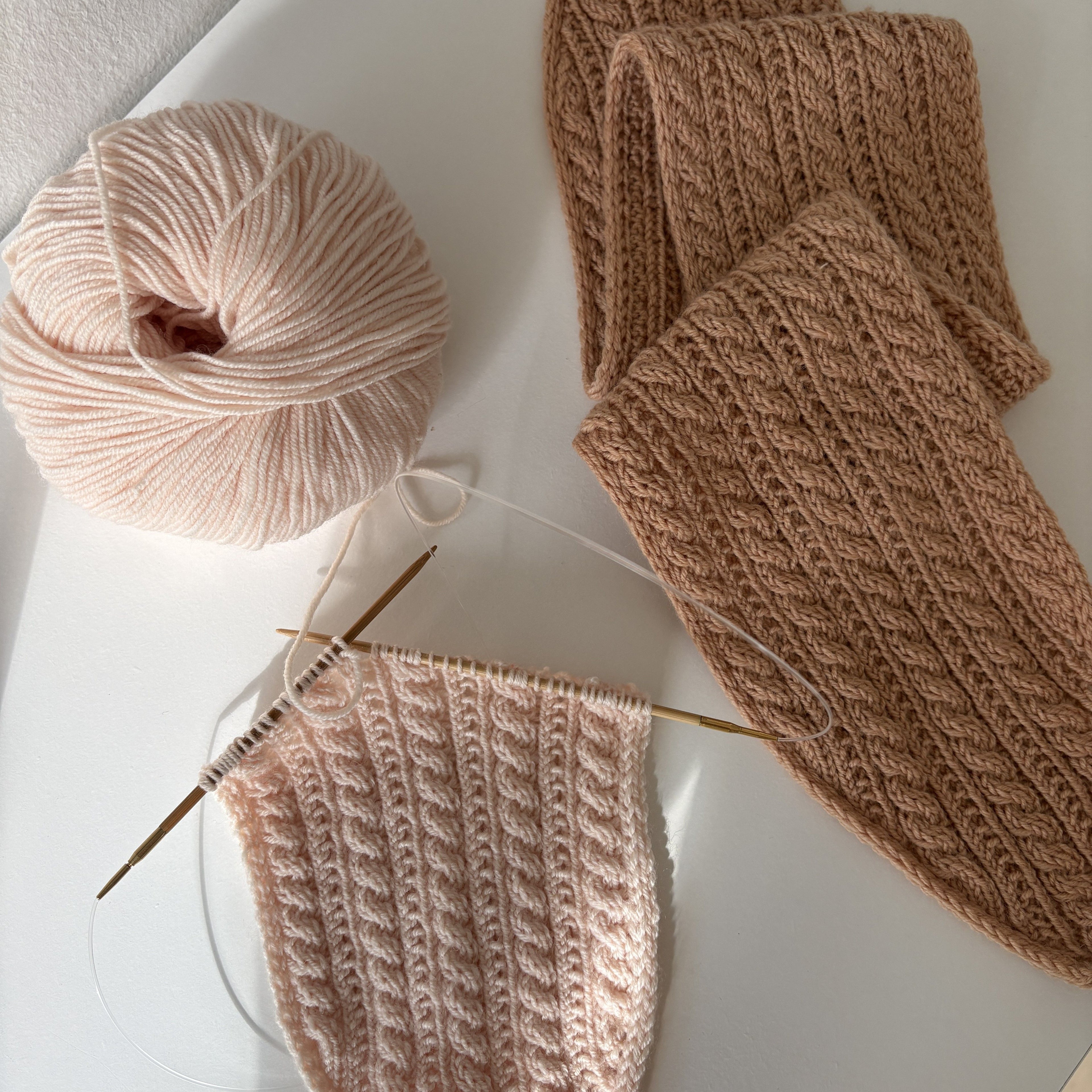 hobbii-ivy-twist-scarf-schal-strickanleitung-2-gr-en image 3