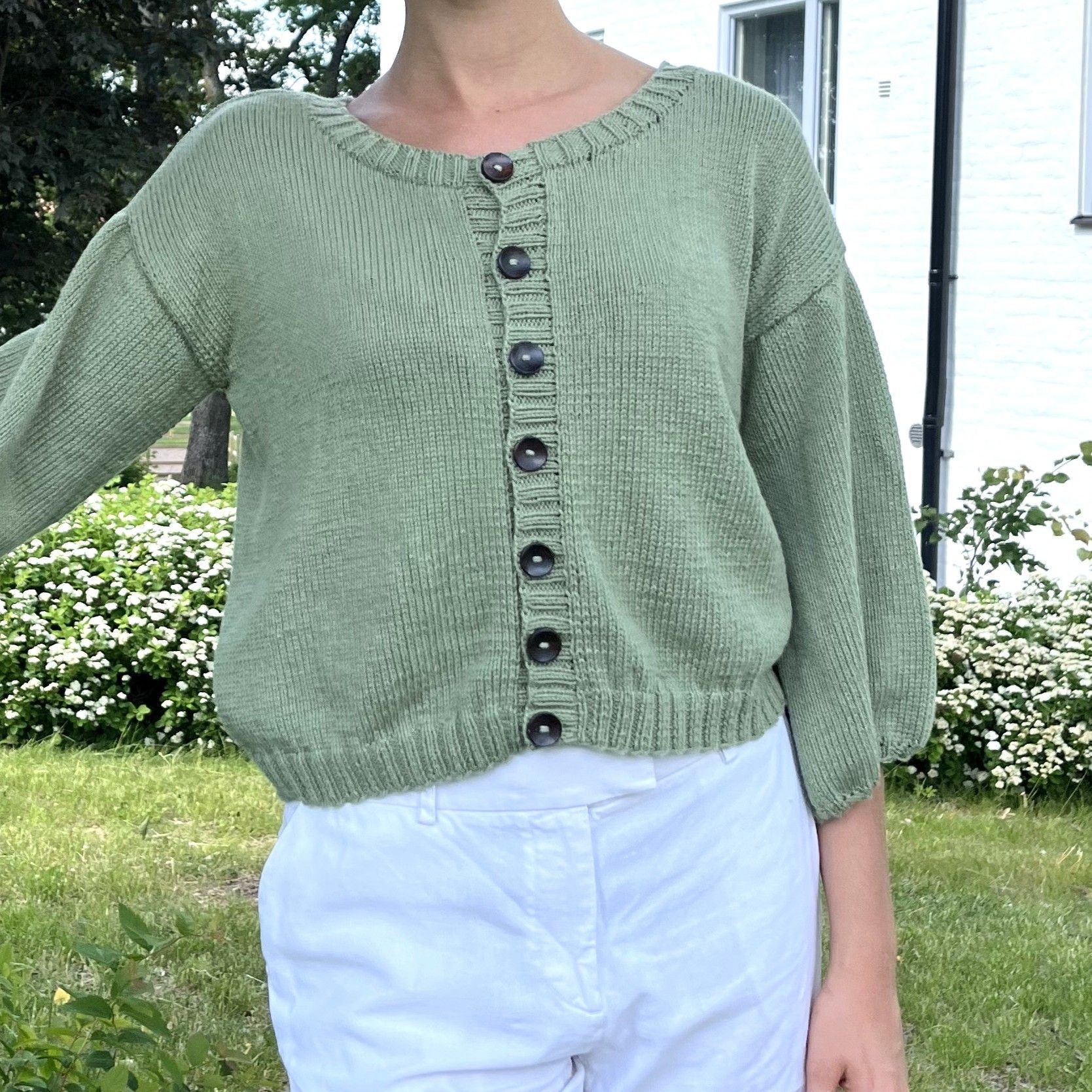 hobbii-sammy-cardigan-strickanleitung-sommer-xs-xxl-ballon-rmel image 2