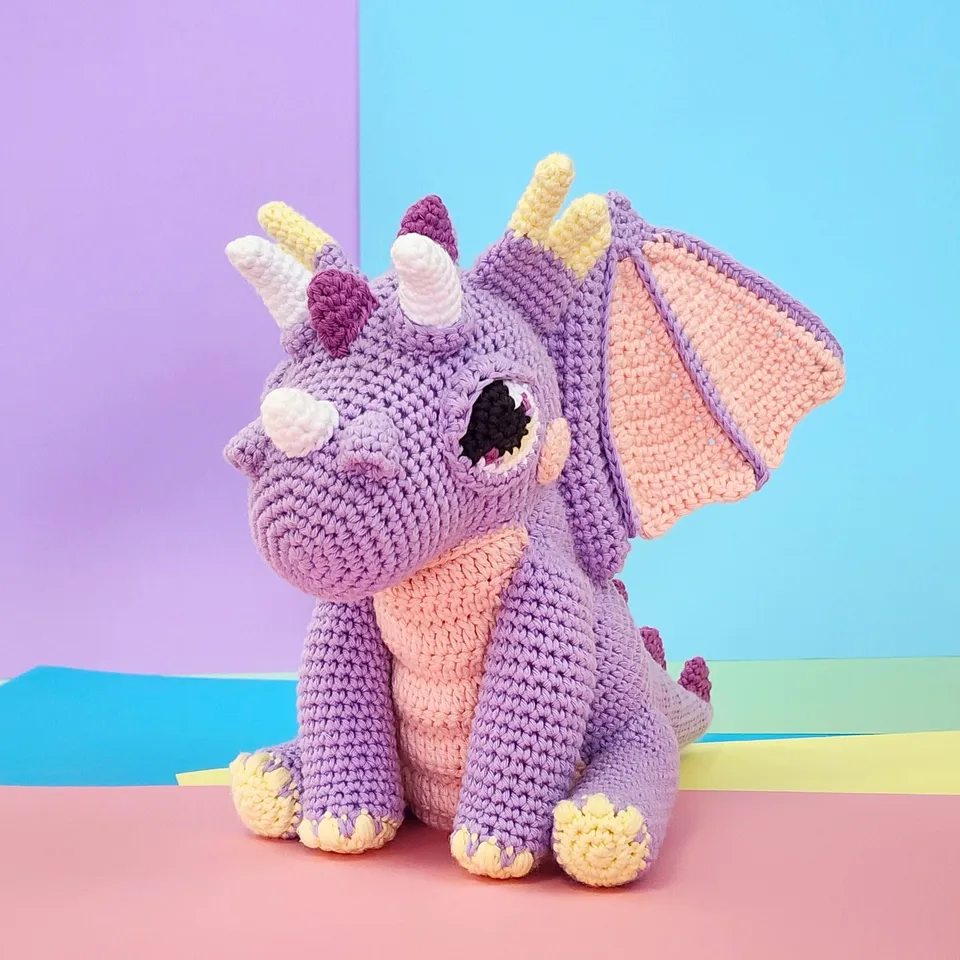 hobbii-orbit-drache-h-kelanleitung-pdf-amigurumi-22cm image 1