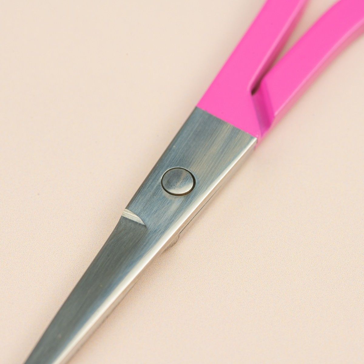 hobbii-zubeh-r-schere-heart-stickschere-pink-herzgriff image 6
