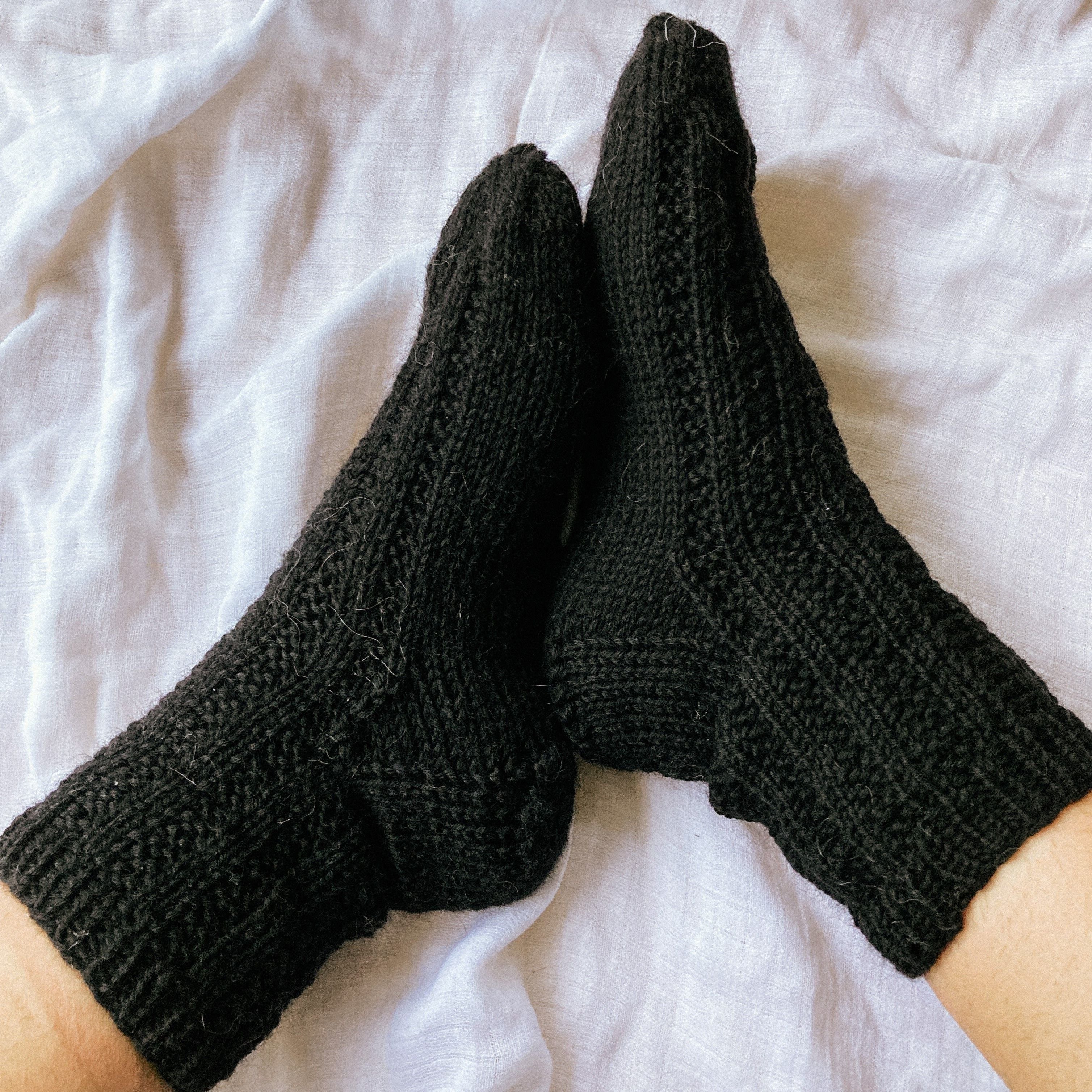 hobbii-forest-comfy-socks-socken-strickanleitung-pdf-36-43 image 2