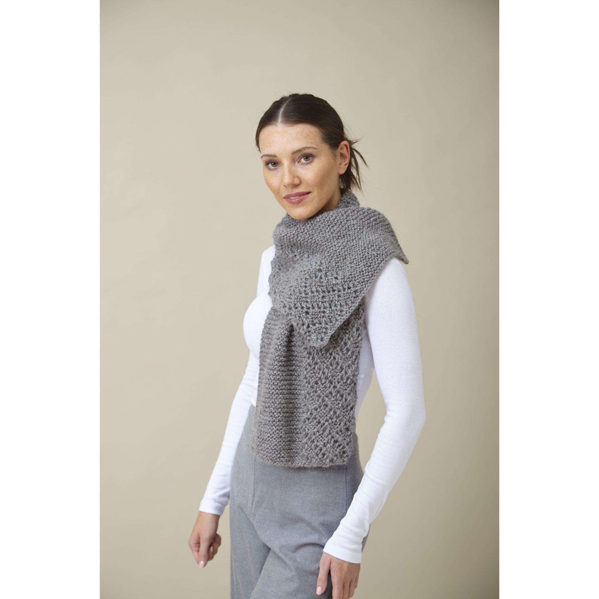 king-cole-6285-strickanleitung-slipover-zubeh-r-alpaca-chunky image 2